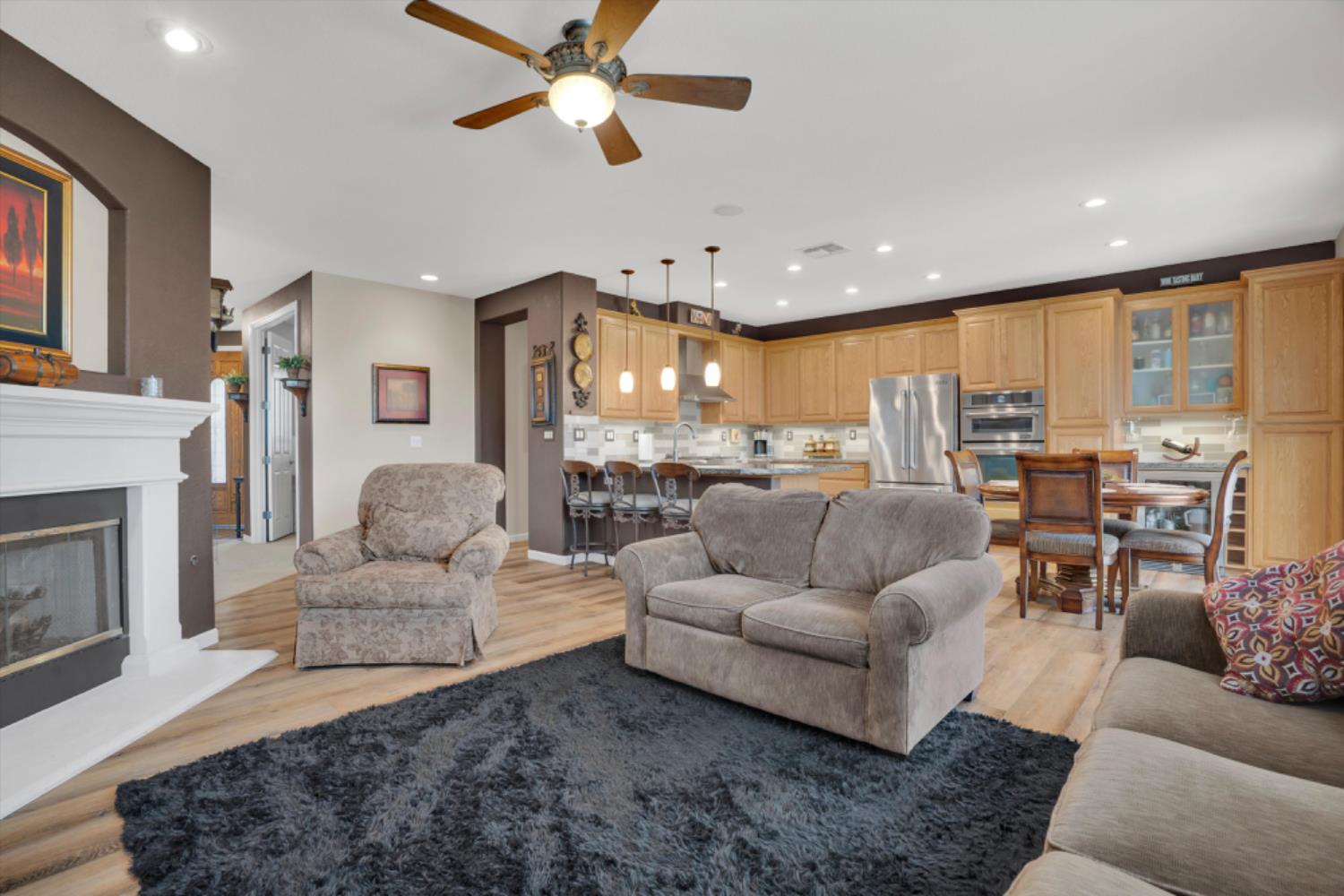 183 Haller Ct, Ripon, CA 95366