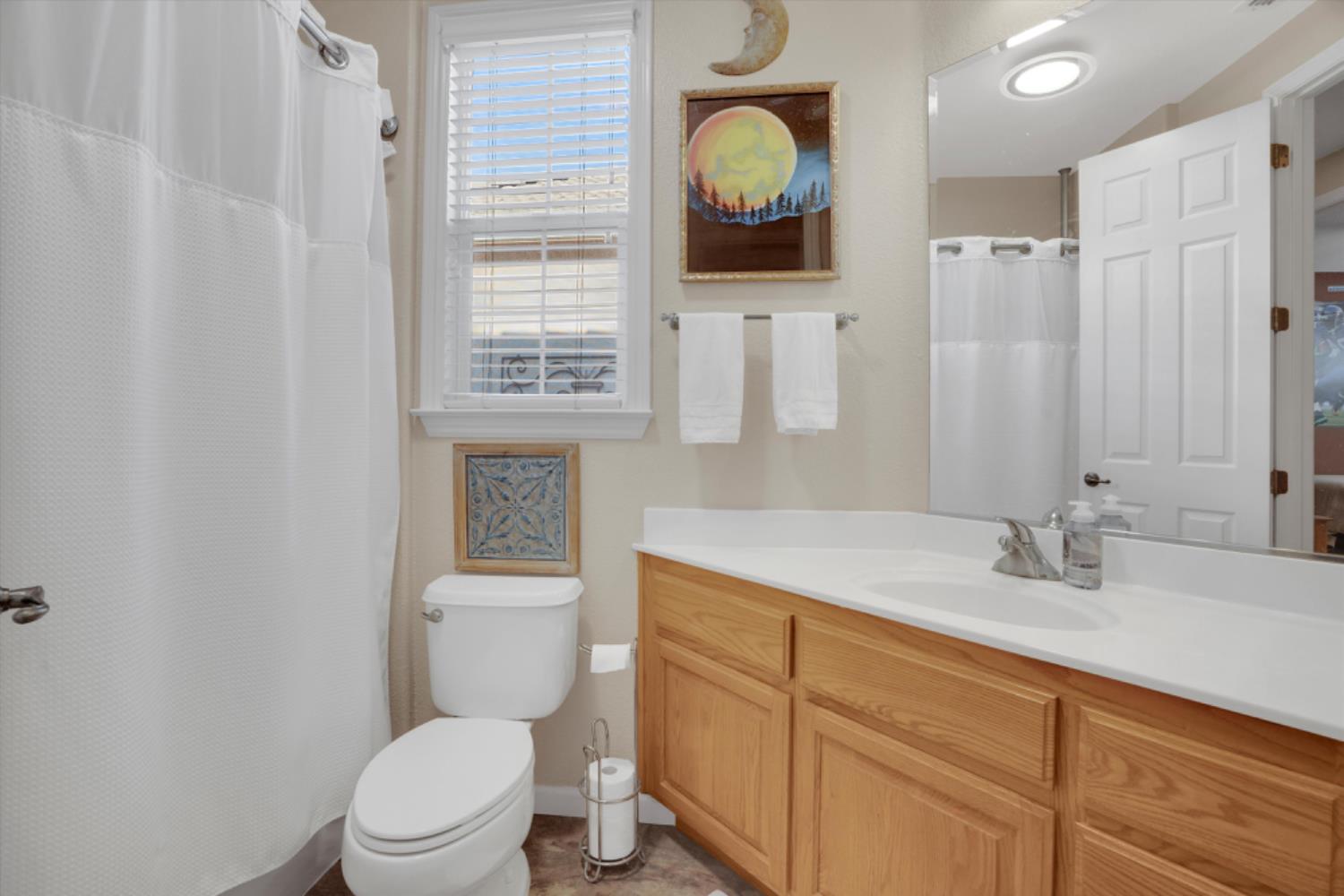 183 Haller Ct, Ripon, CA 95366