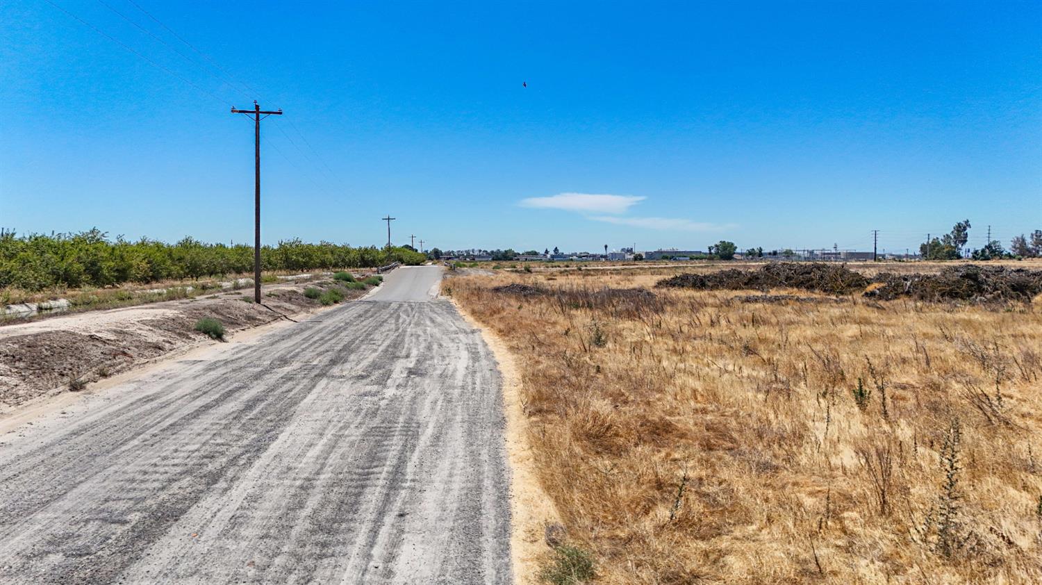 1777 Bird, Livingston, CA 95334