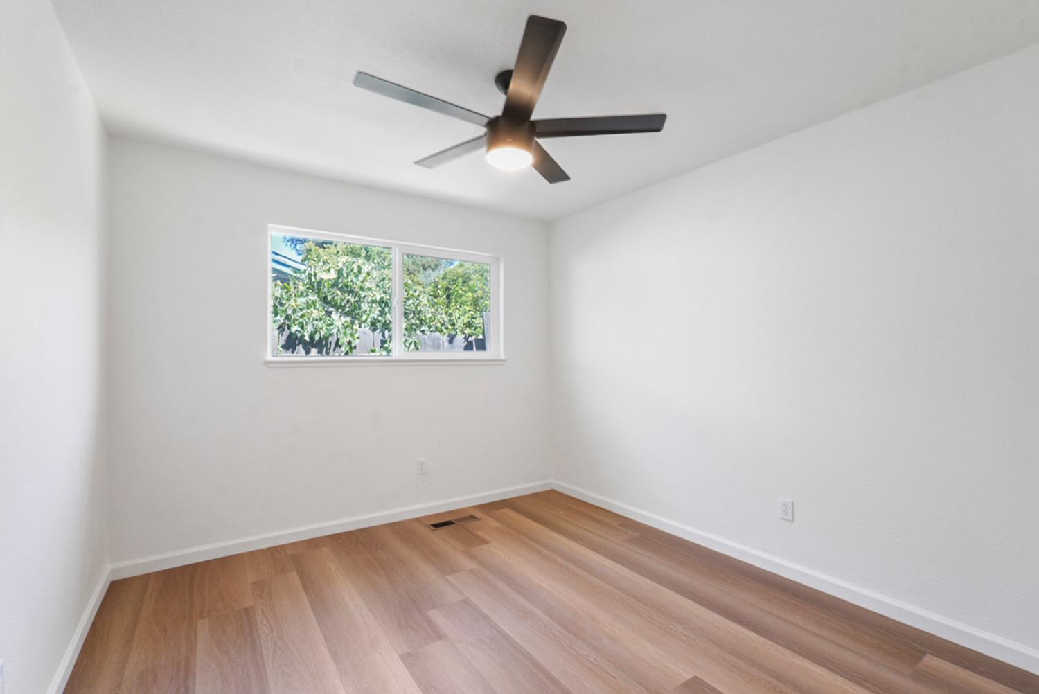 1612 Bellevue Ct, Modesto, CA 95350