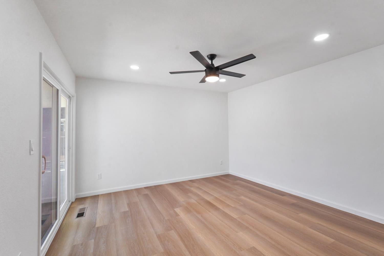 1612 Bellevue Ct, Modesto, CA 95350