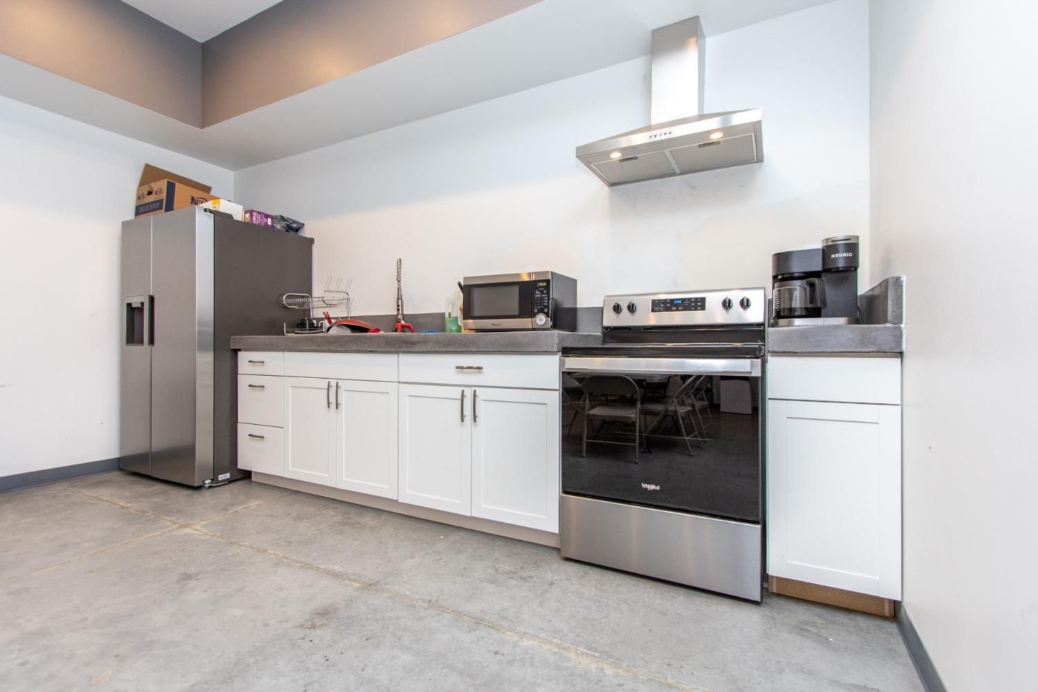 11380 Early Dawn Rd, Turlock, CA 95380