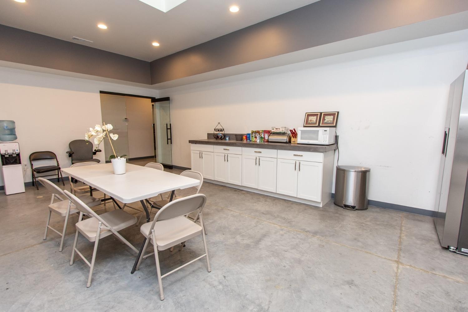 11380 Early Dawn Rd, Turlock, CA 95380