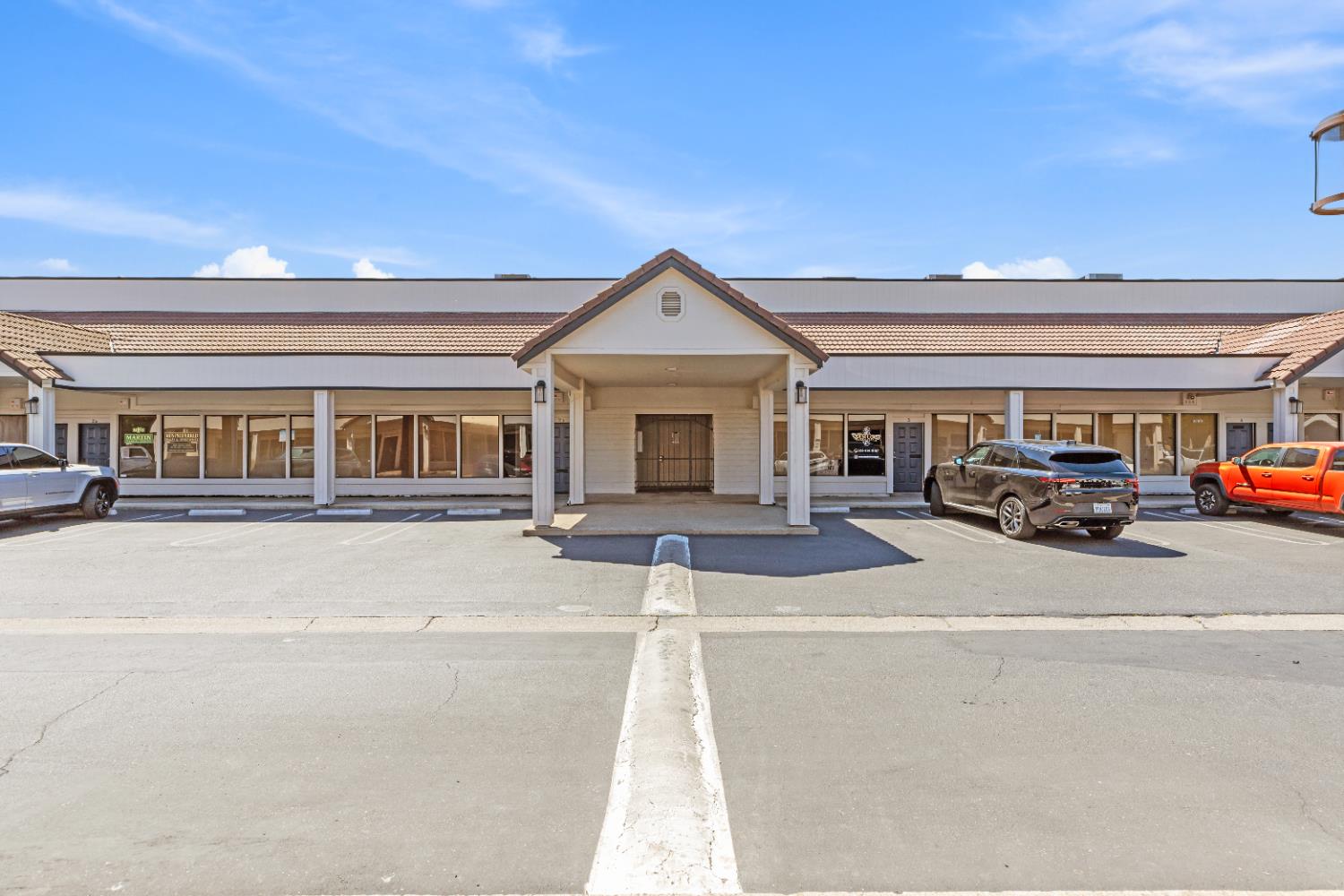 2125 Wylie Dr, Modesto, CA 95355