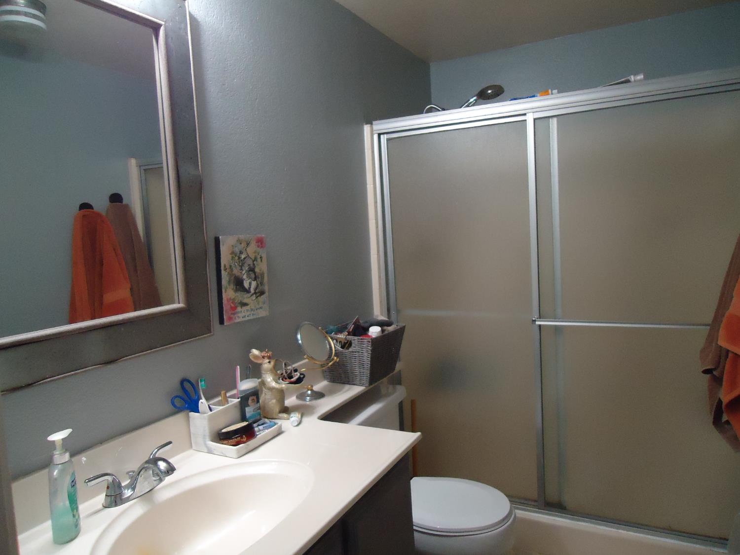 241 Copper Crest Dr, Copperopolis, CA 95228