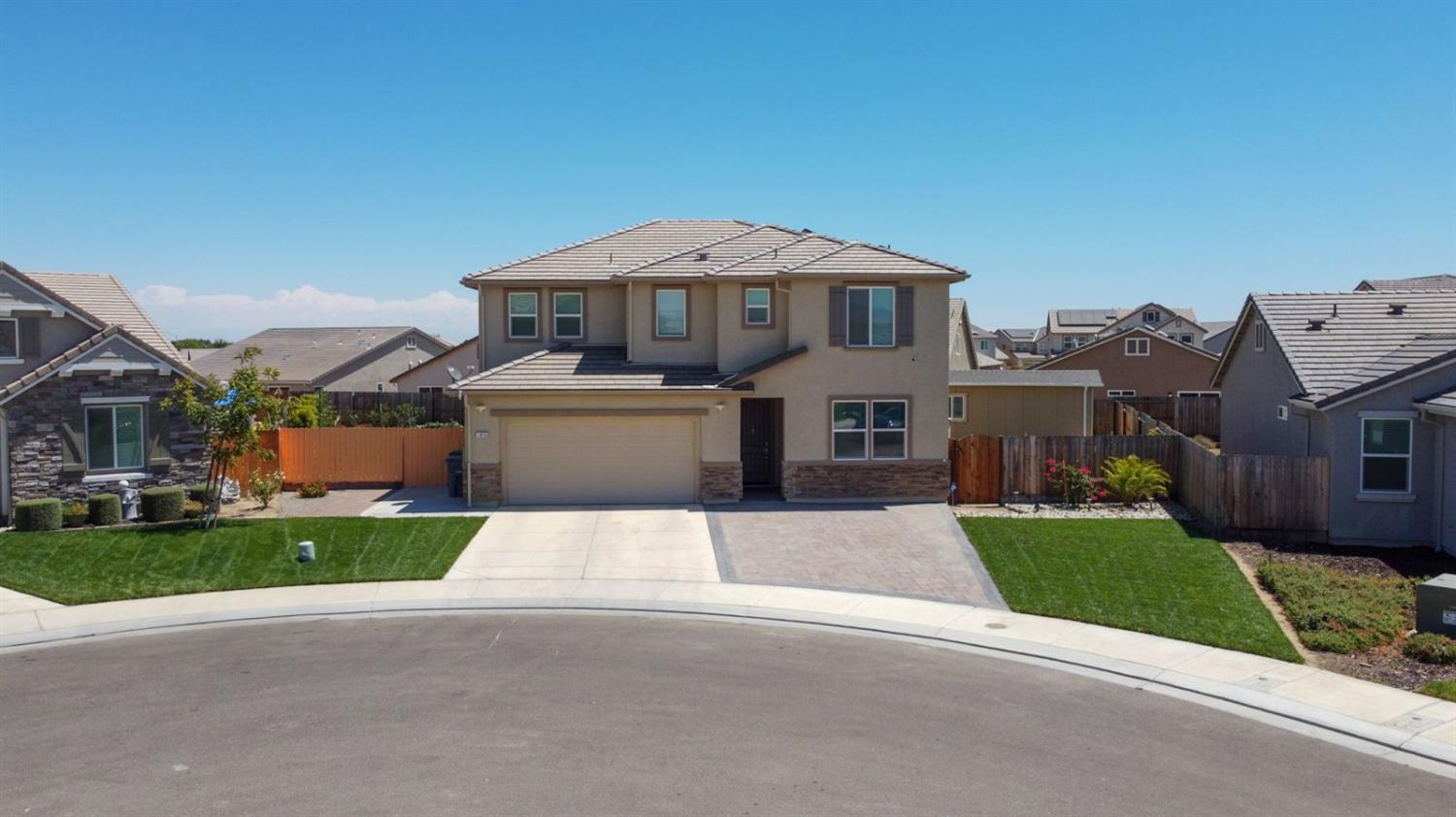 1856 Morro Ct, Los Banos, CA 93635