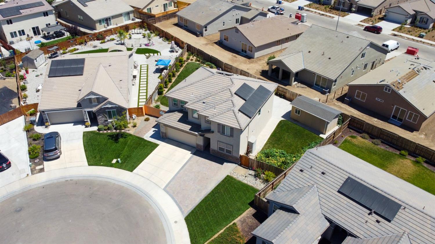 1856 Morro Ct, Los Banos, CA 93635