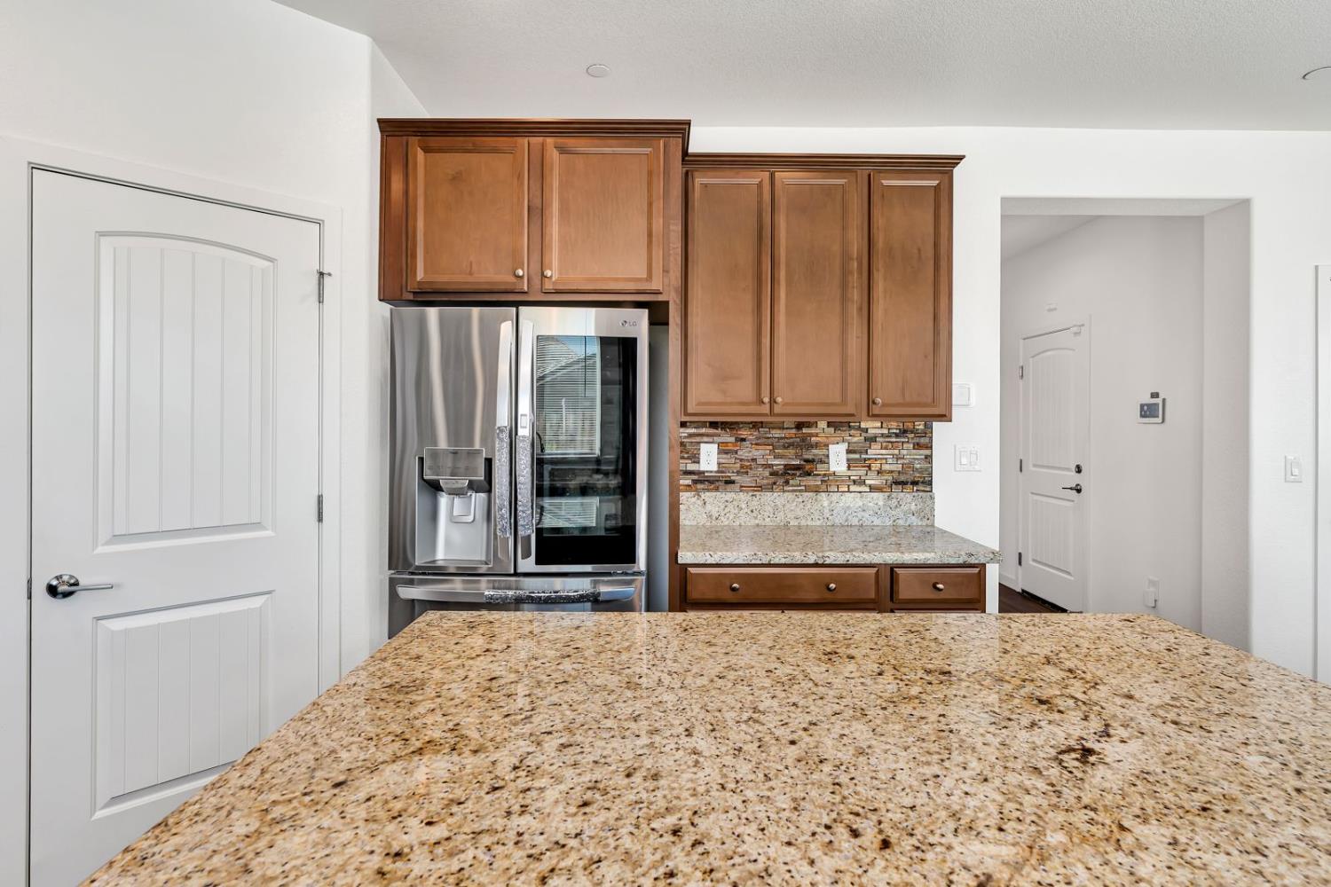 1856 Morro Ct, Los Banos, CA 93635