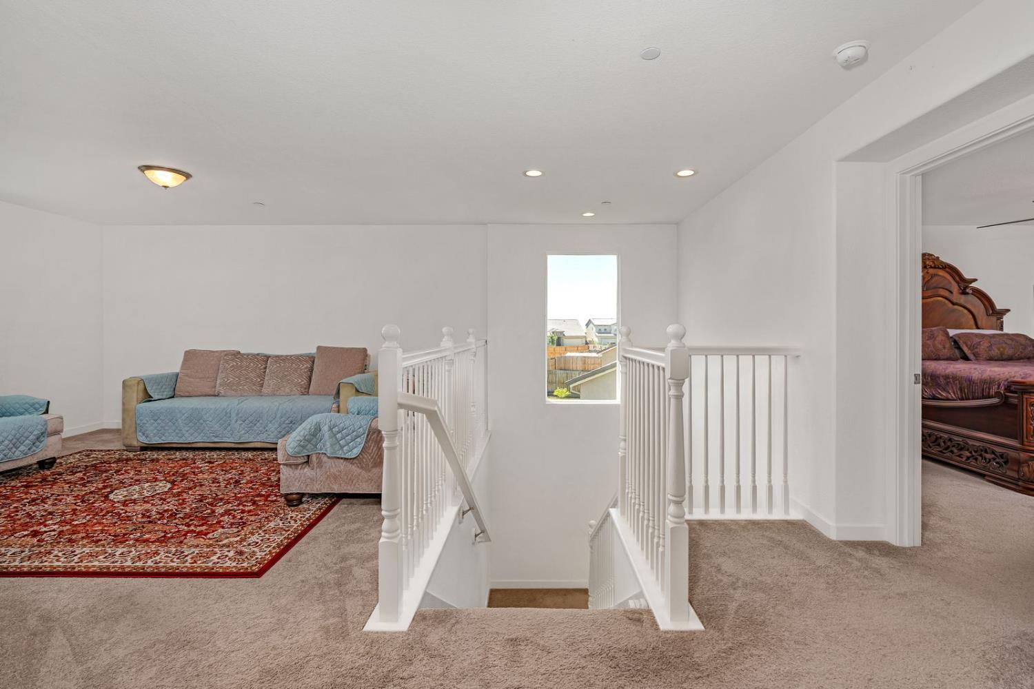 1856 Morro Ct, Los Banos, CA 93635