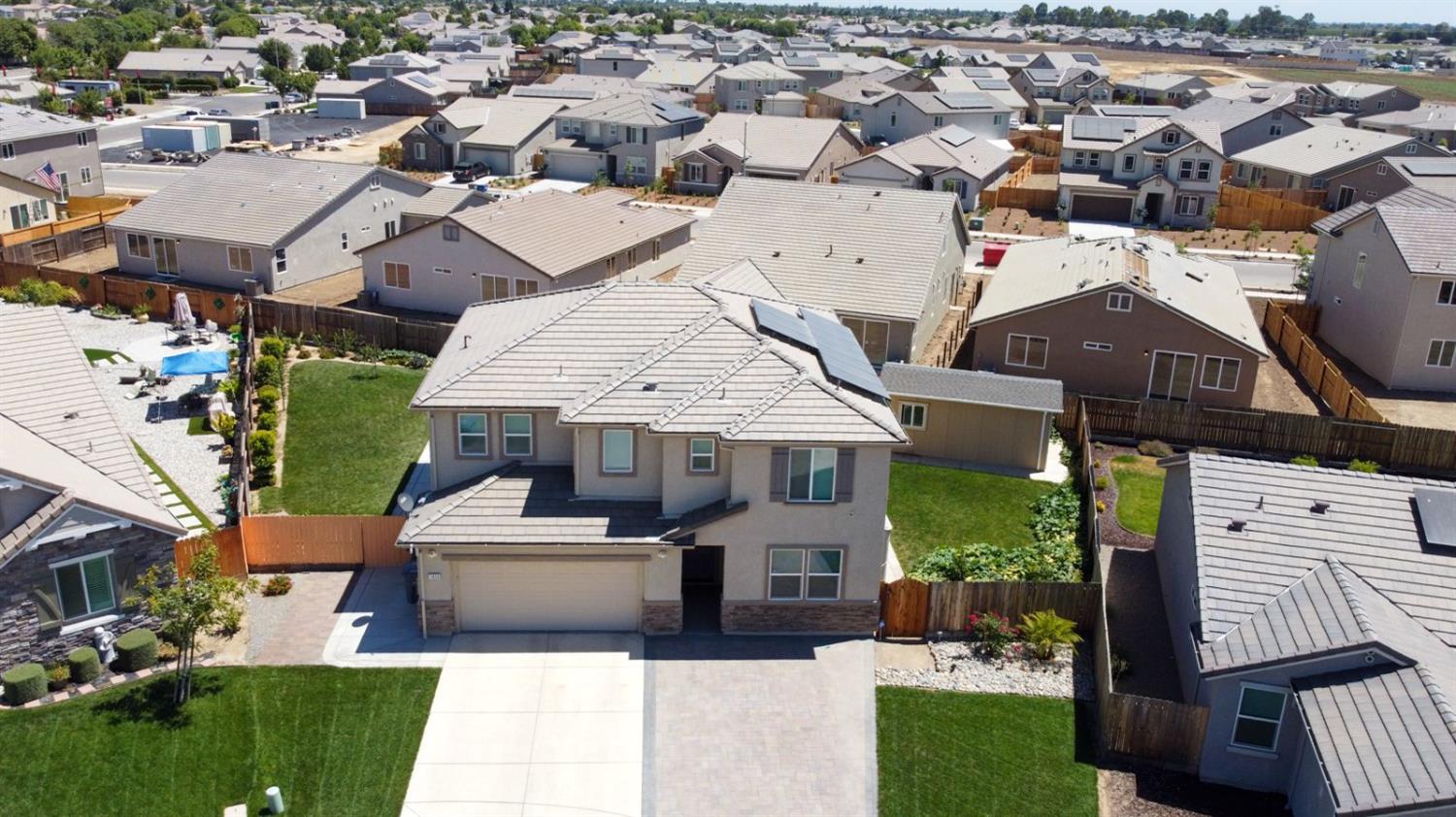 1856 Morro Ct, Los Banos, CA 93635