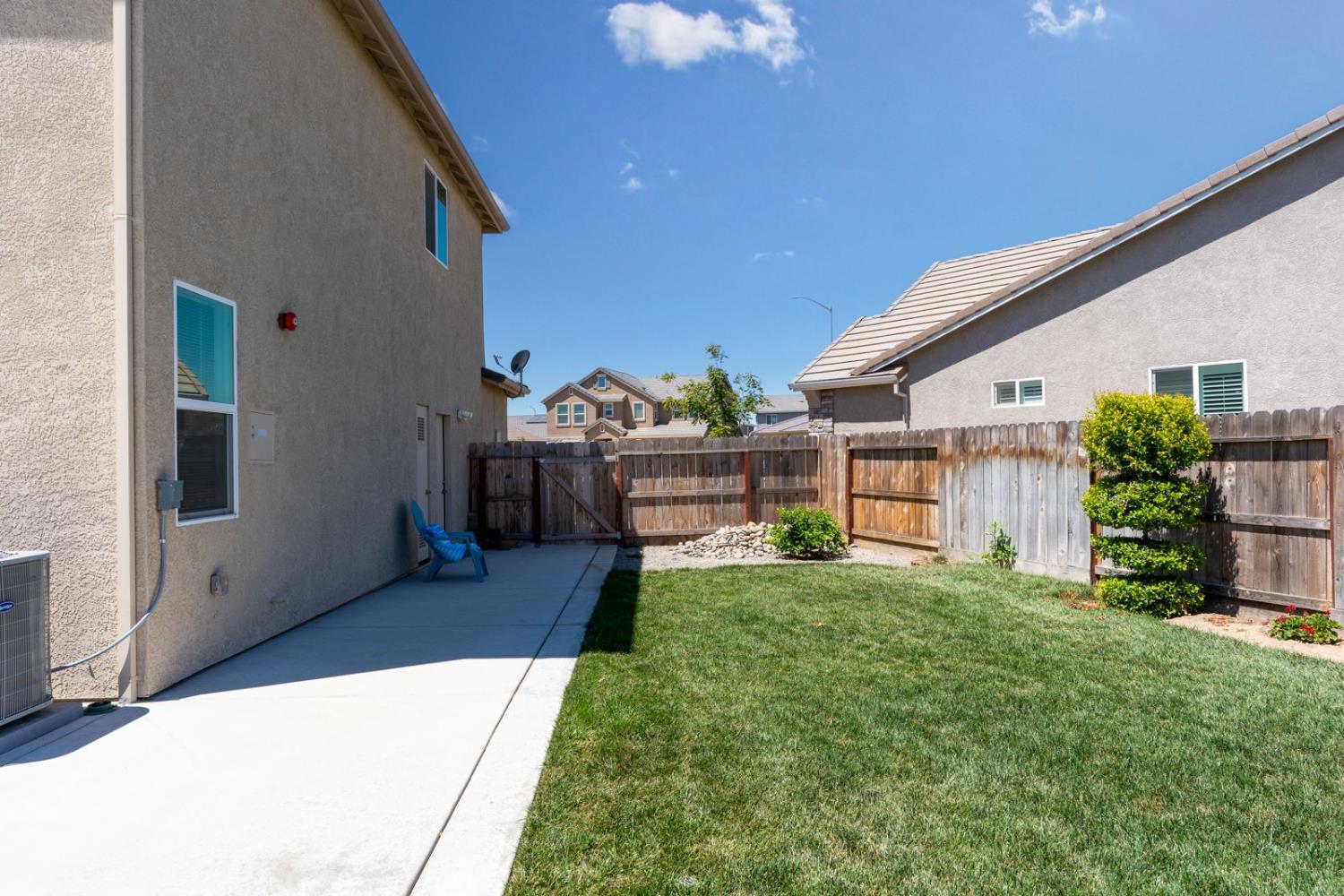 1856 Morro Ct, Los Banos, CA 93635