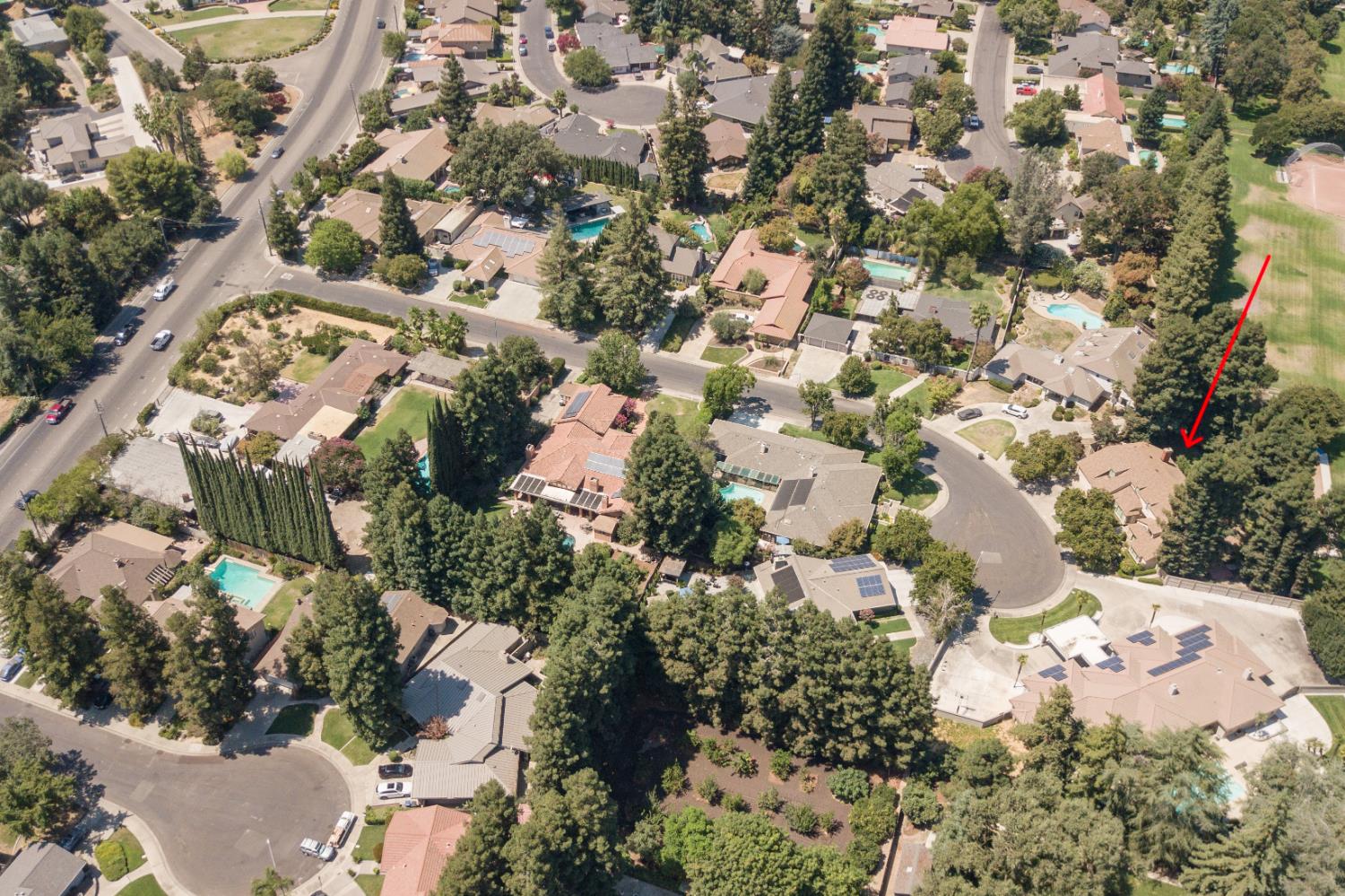 925 Scenic Ct, Modesto, CA 95355