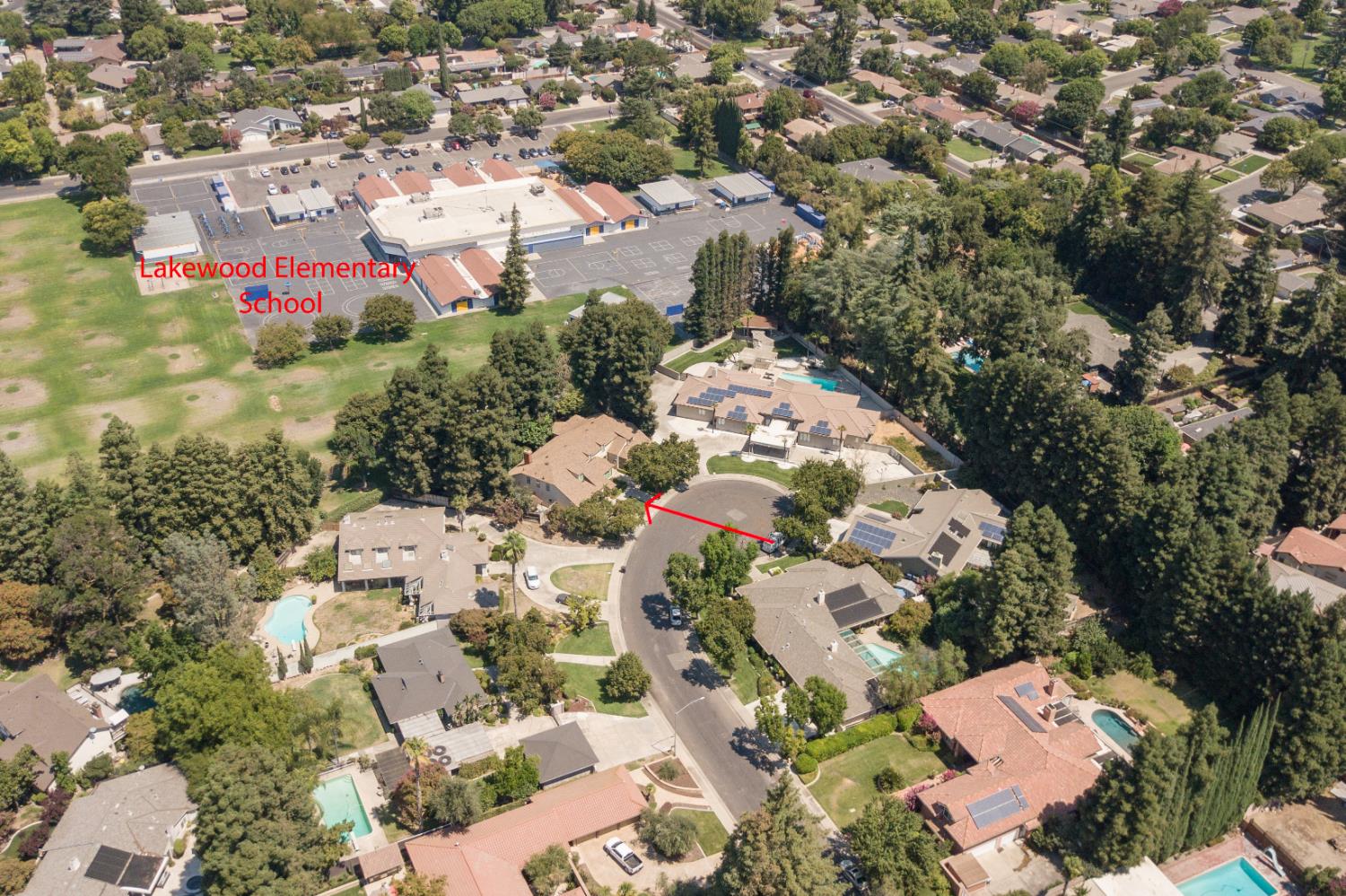 925 Scenic Ct, Modesto, CA 95355