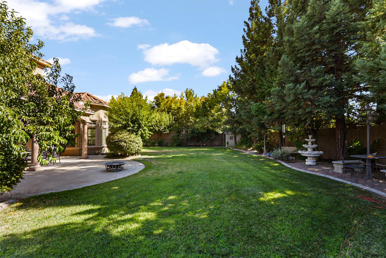 2575 Kensington Ct, Turlock, CA 95382