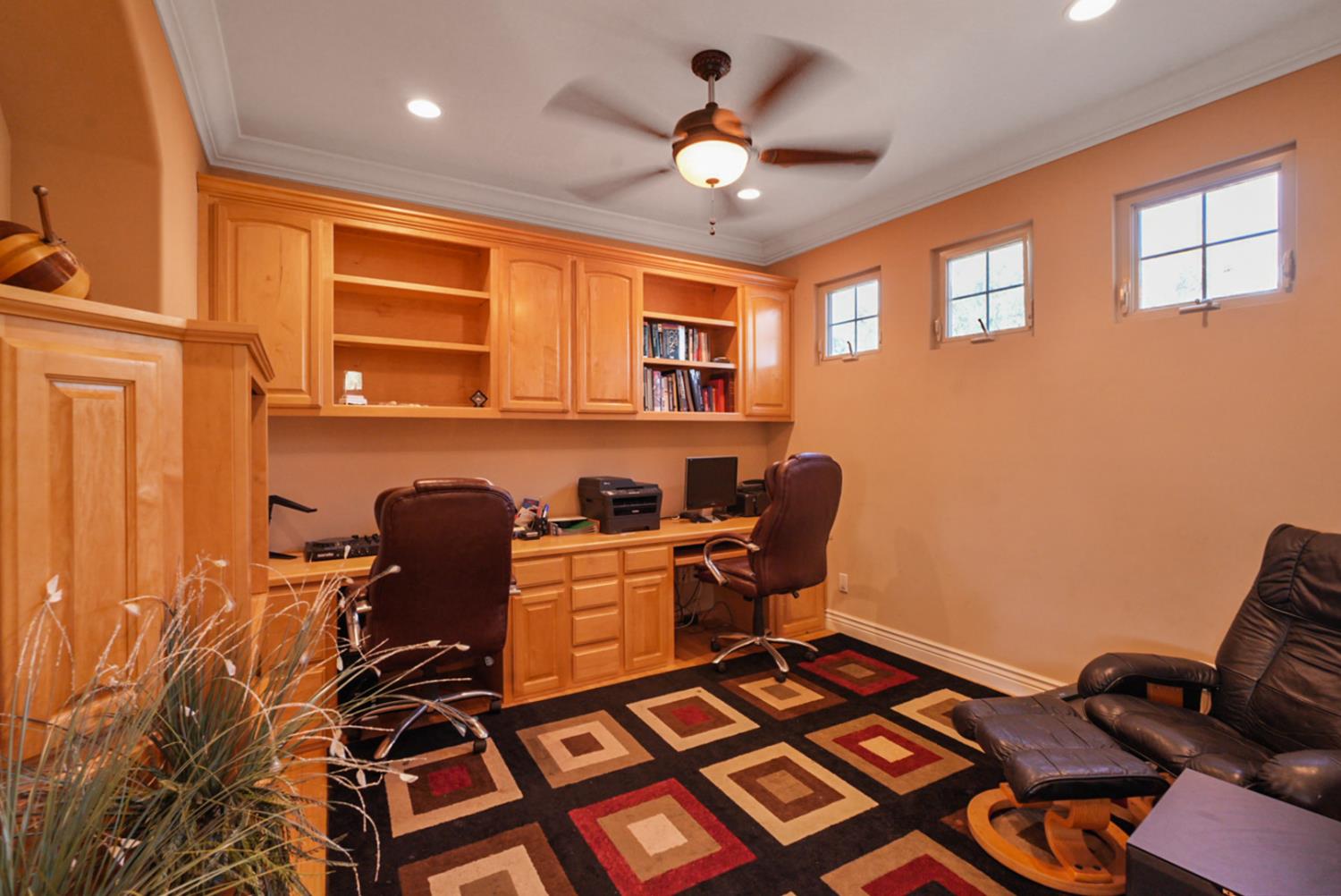 2575 Kensington Ct, Turlock, CA 95382