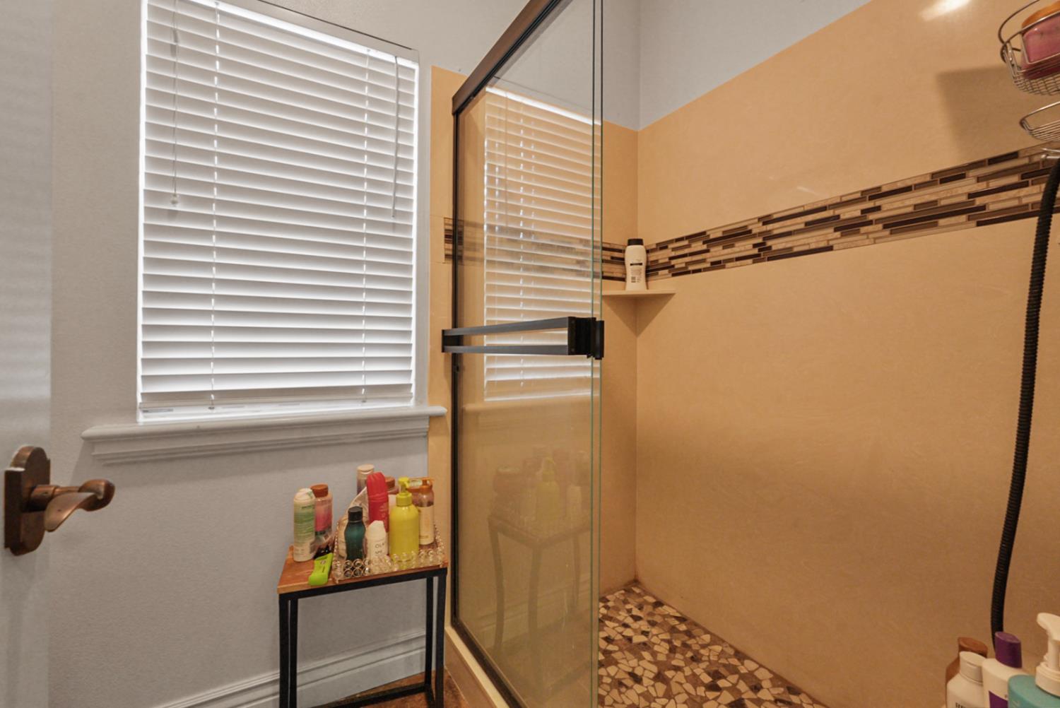 2575 Kensington Ct, Turlock, CA 95382