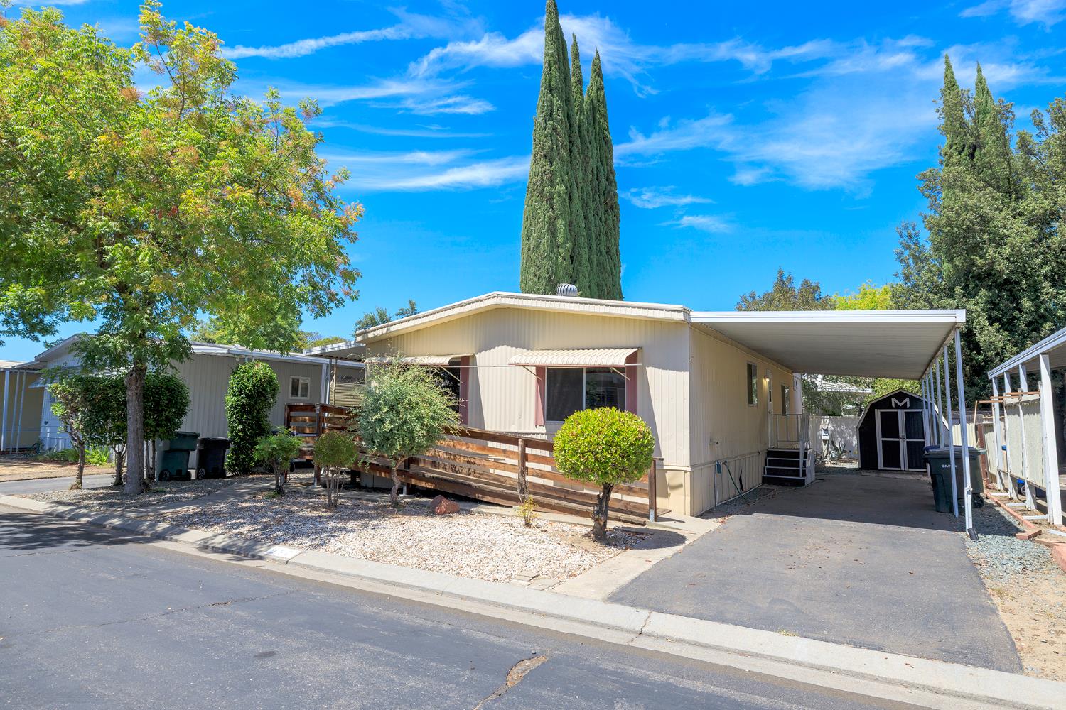 2621 Prescott Rd #158, Modesto, CA 95350