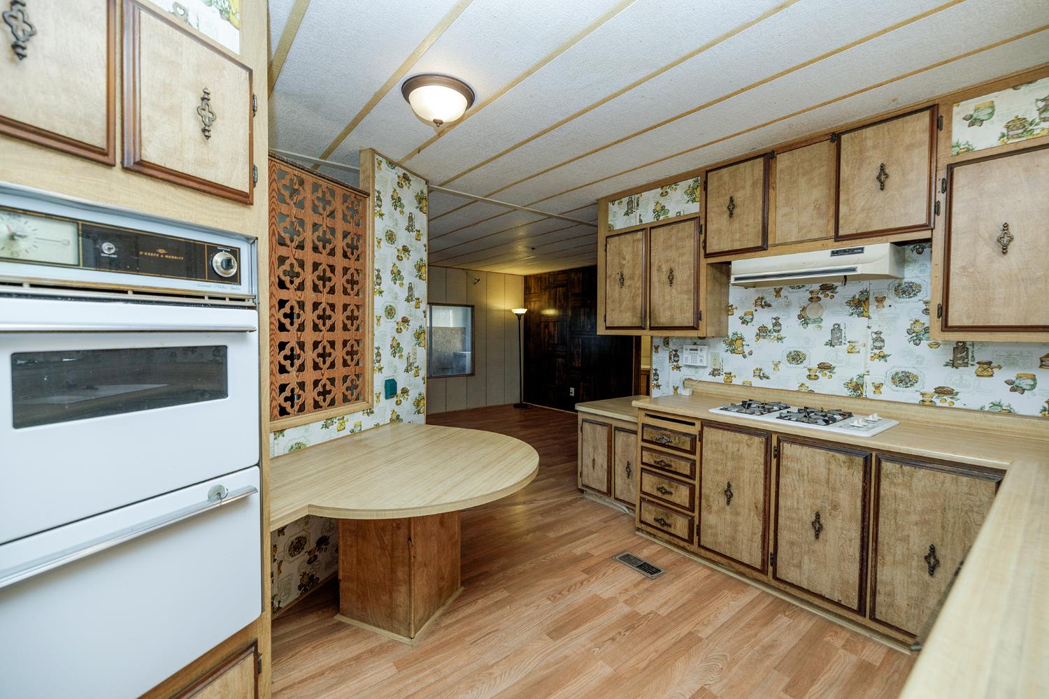 2621 Prescott Rd #158, Modesto, CA 95350