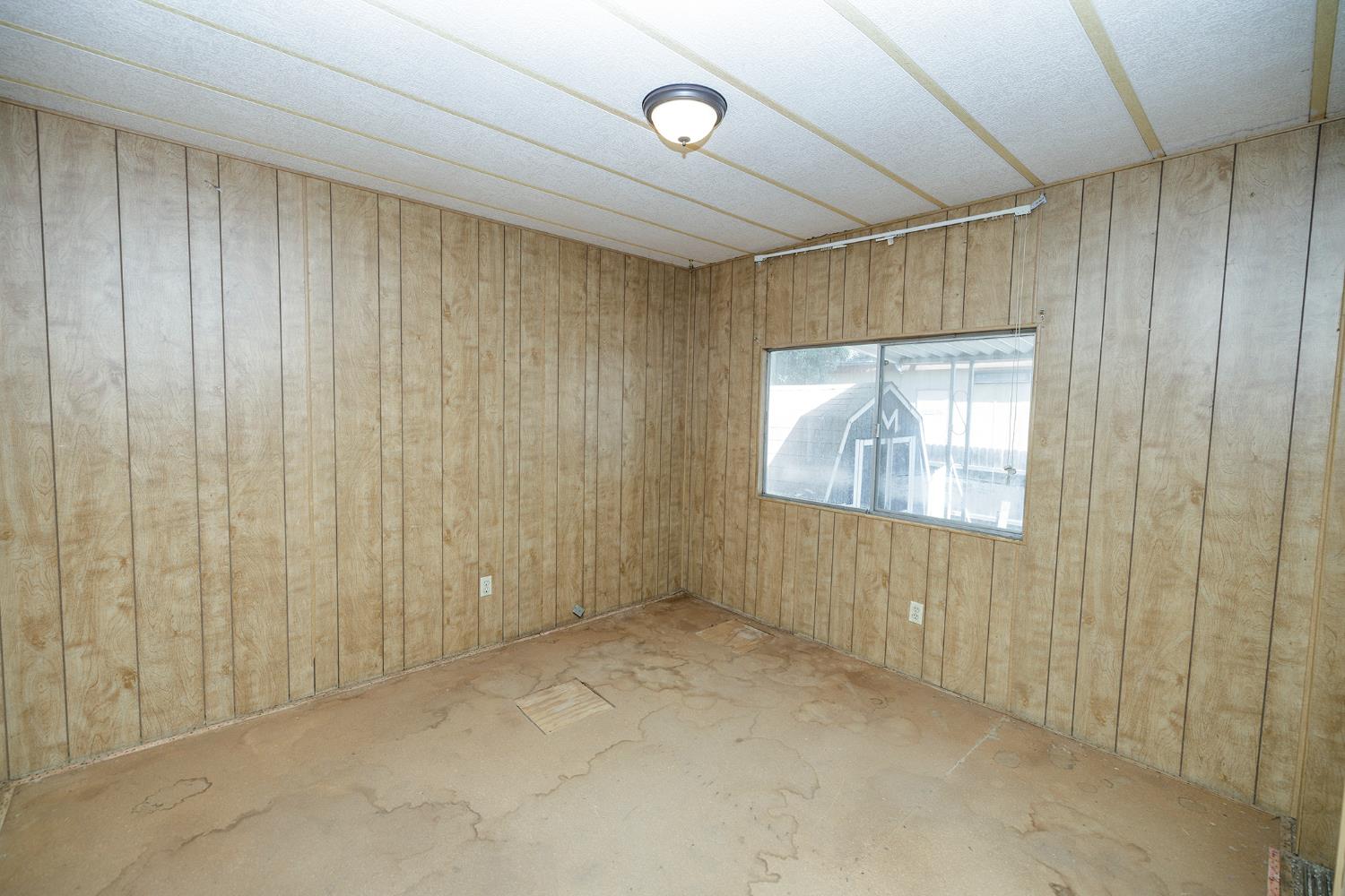 2621 Prescott Rd #158, Modesto, CA 95350