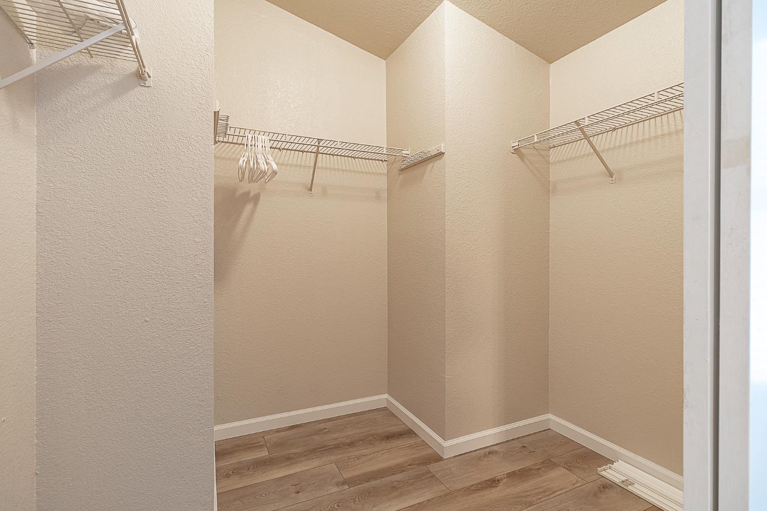 1500 Held Dr #119, Modesto, CA 95355