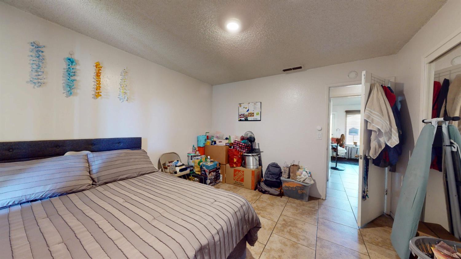 4005 Honey Creek Rd, Modesto, CA 95356