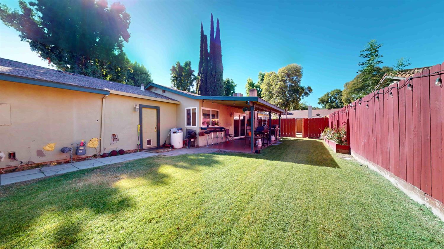 4005 Honey Creek Rd, Modesto, CA 95356