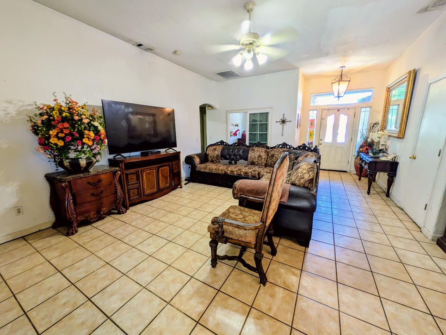 2226 typhoon Ct, Turlock, CA 95380