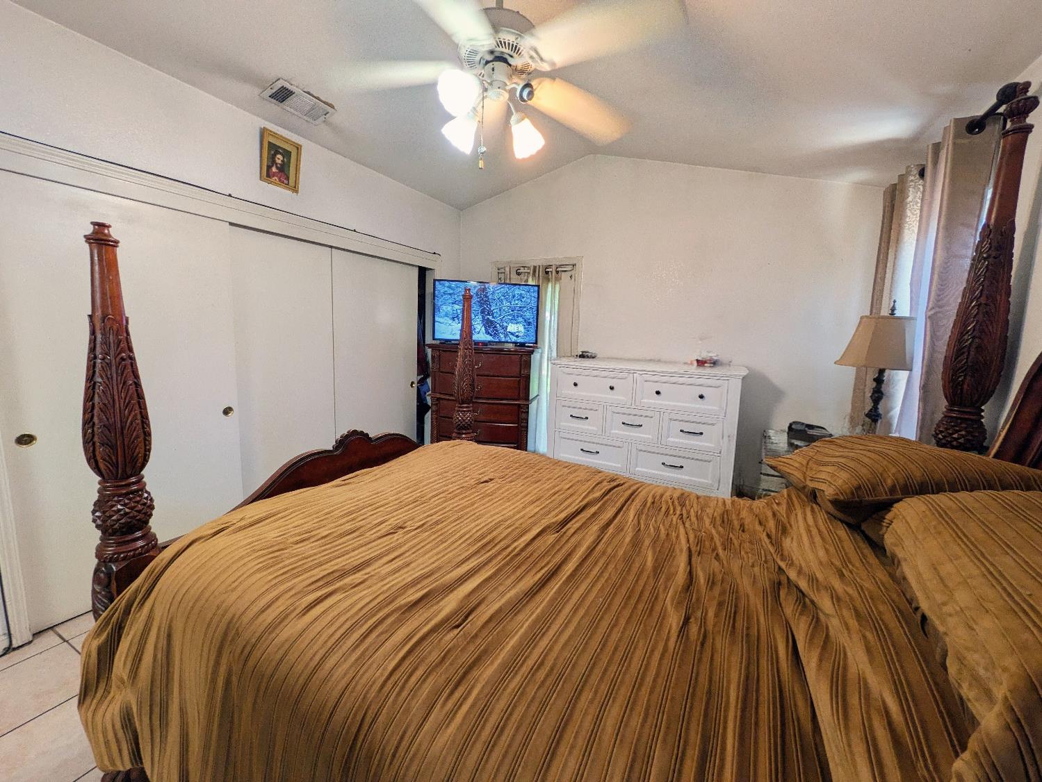 2226 typhoon Ct, Turlock, CA 95380