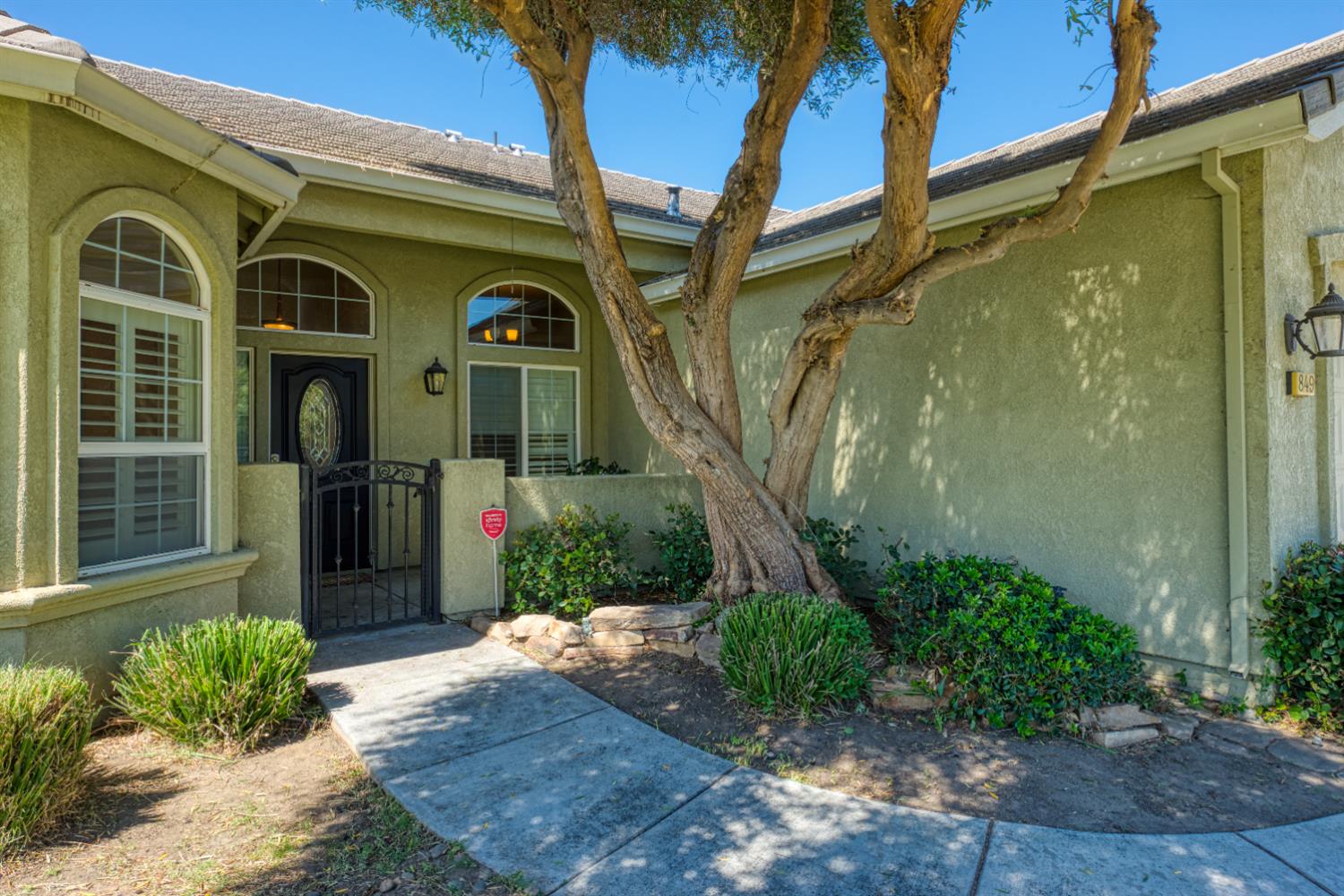 849 Miraggio Dr, Patterson, CA 95363