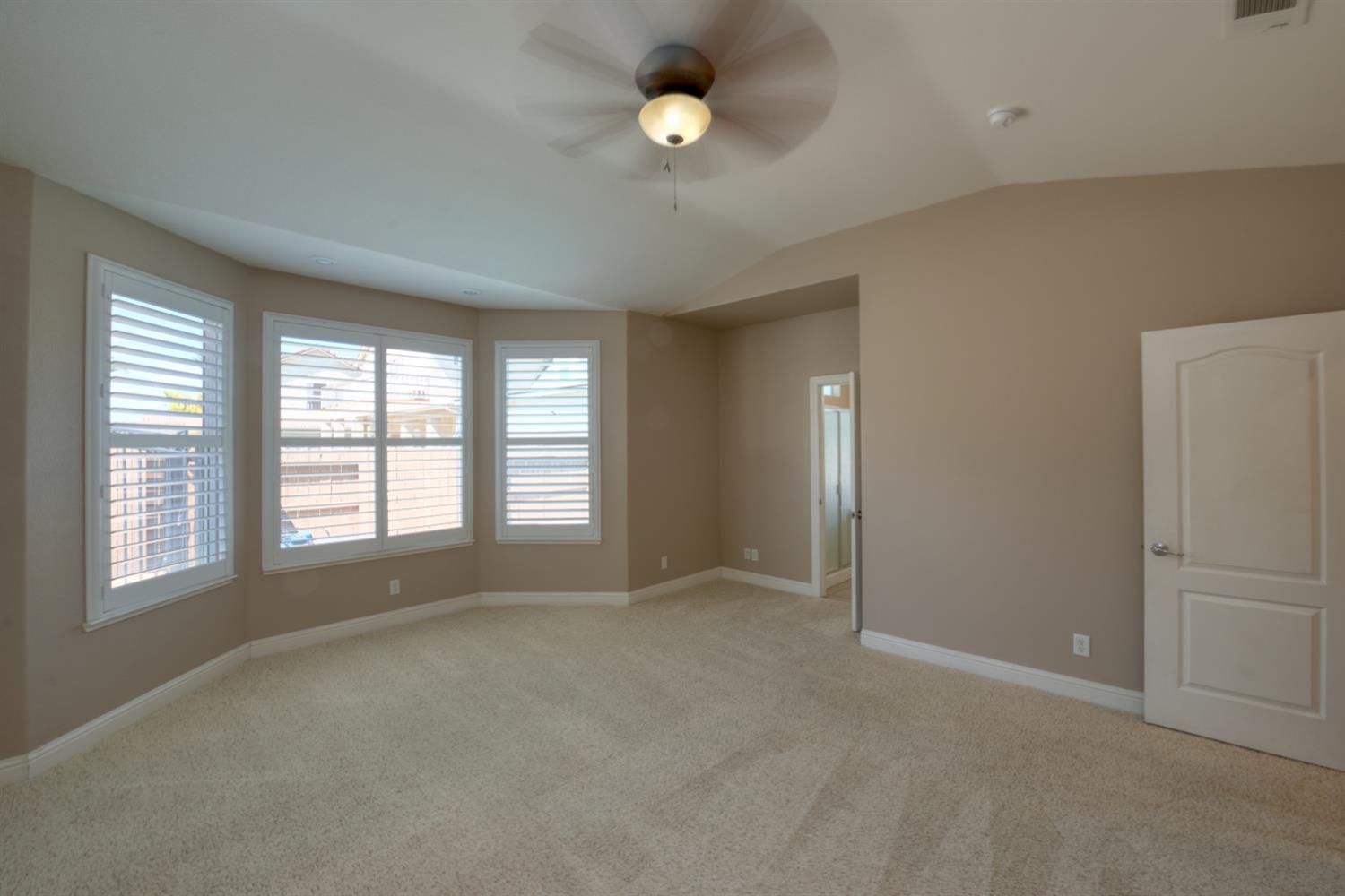 849 Miraggio Dr, Patterson, CA 95363