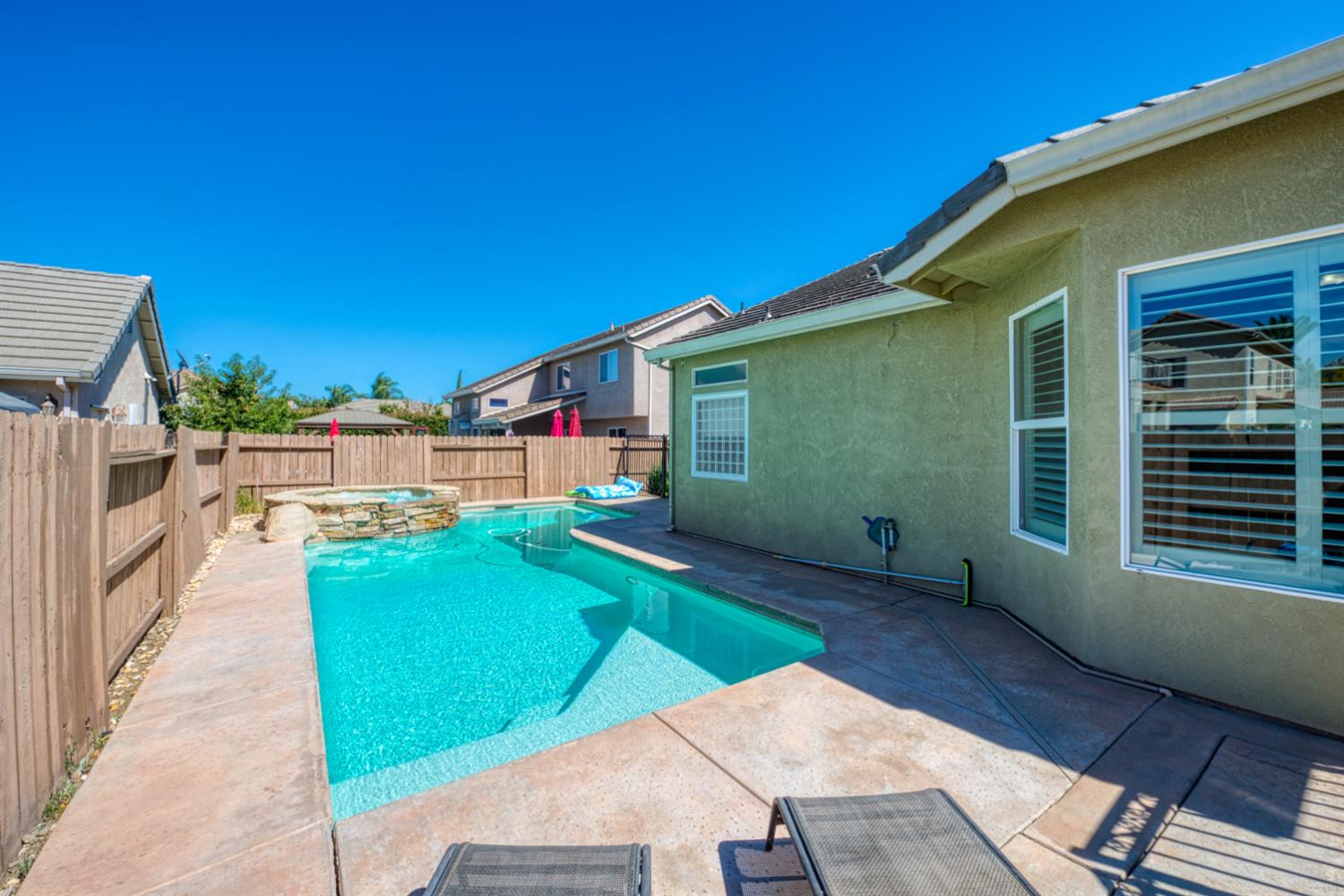 849 Miraggio Dr, Patterson, CA 95363