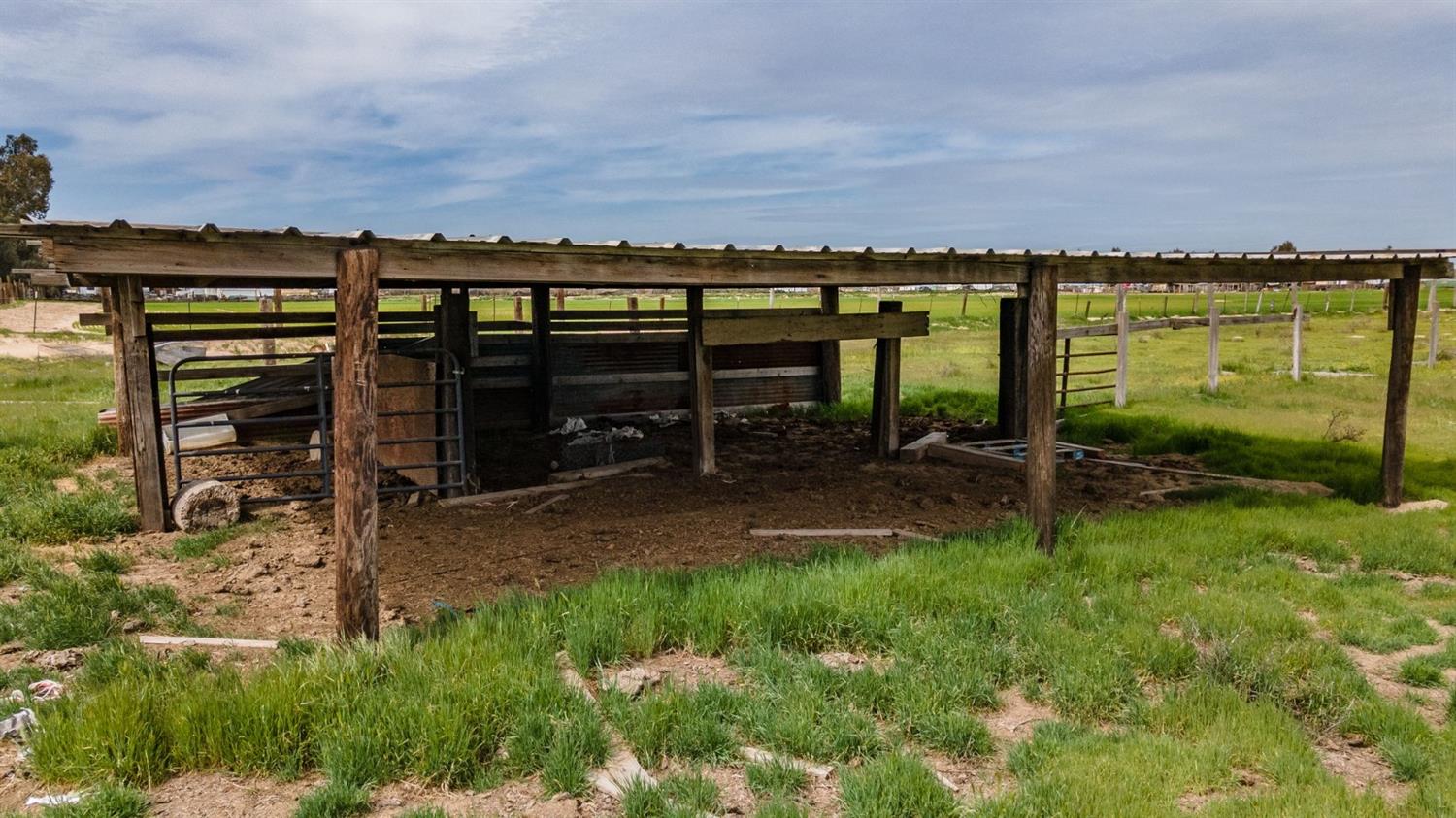 19737 W Hwy 140, Stevinson, CA 95374