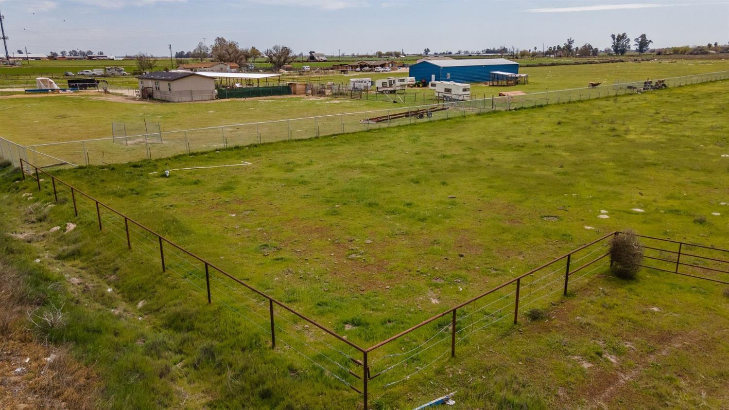 19737 W Hwy 140, Stevinson, CA 95374