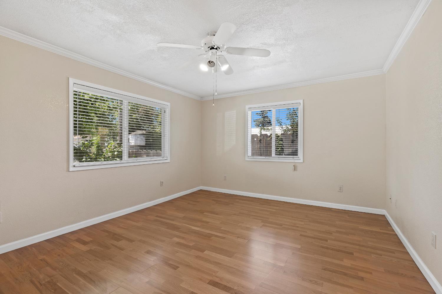 2100 3rd St, Hughson, CA 95326