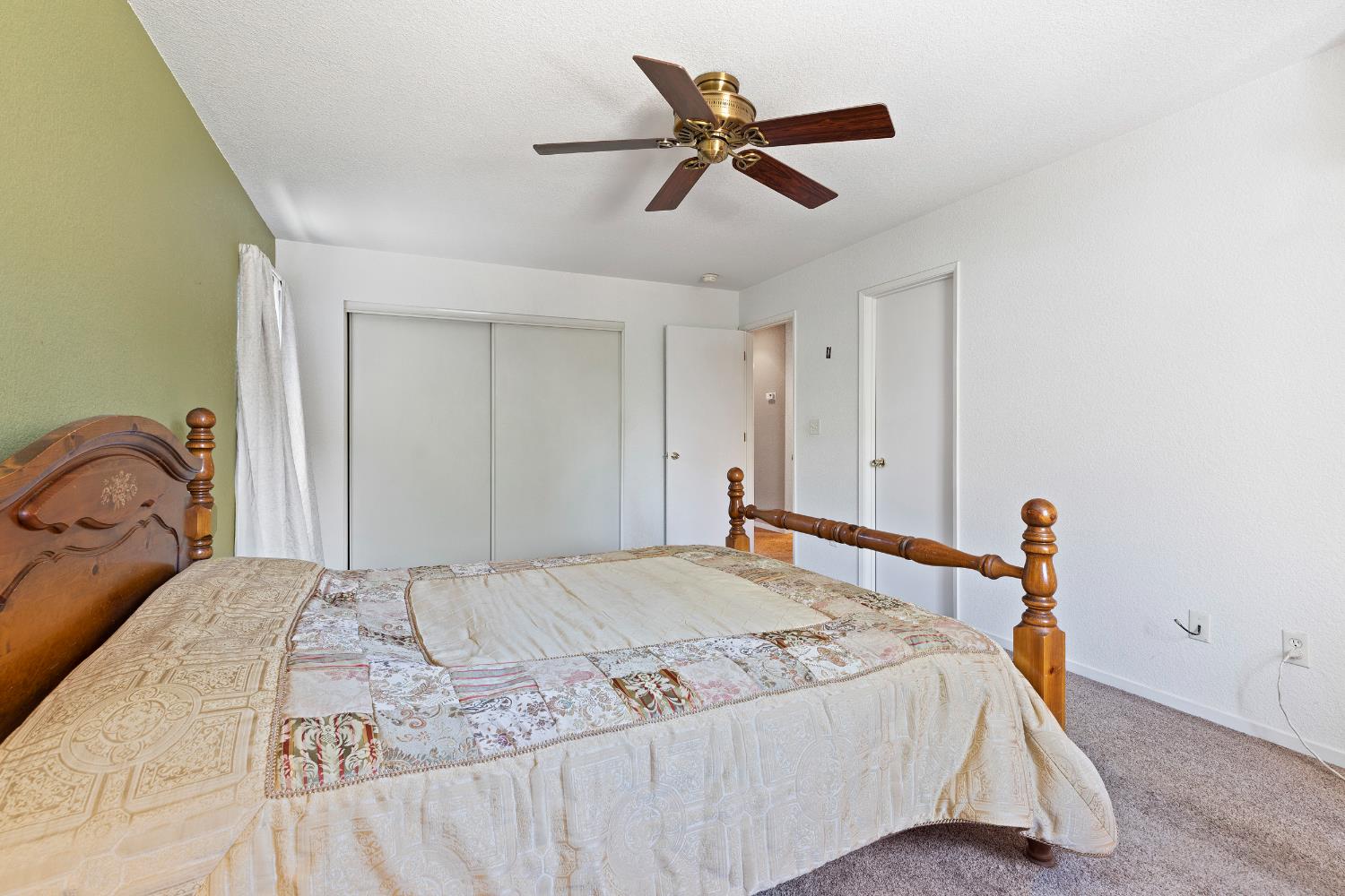 1127 Kestrel Dr, Patterson, CA 95363