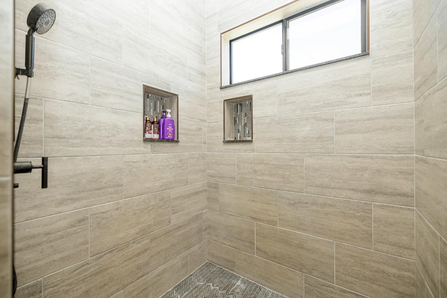 19206 Bloss Ave, Hilmar, CA 95324