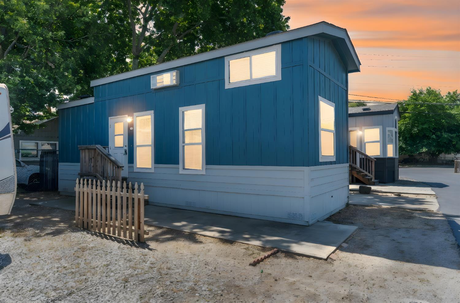 927 E F St #5, Oakdale, CA 95361