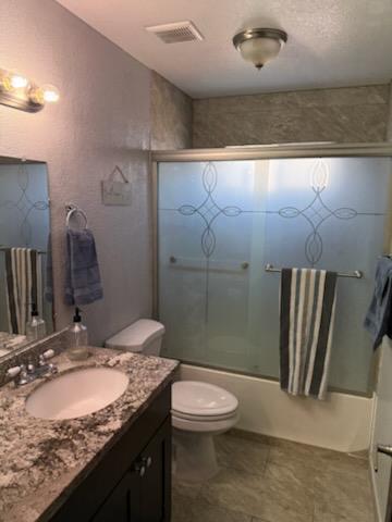 861 E St, Los Banos, CA 93635