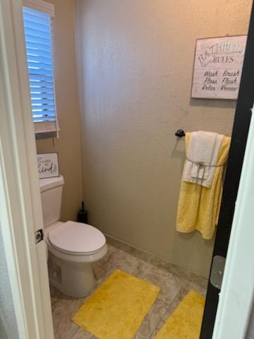 861 E St, Los Banos, CA 93635