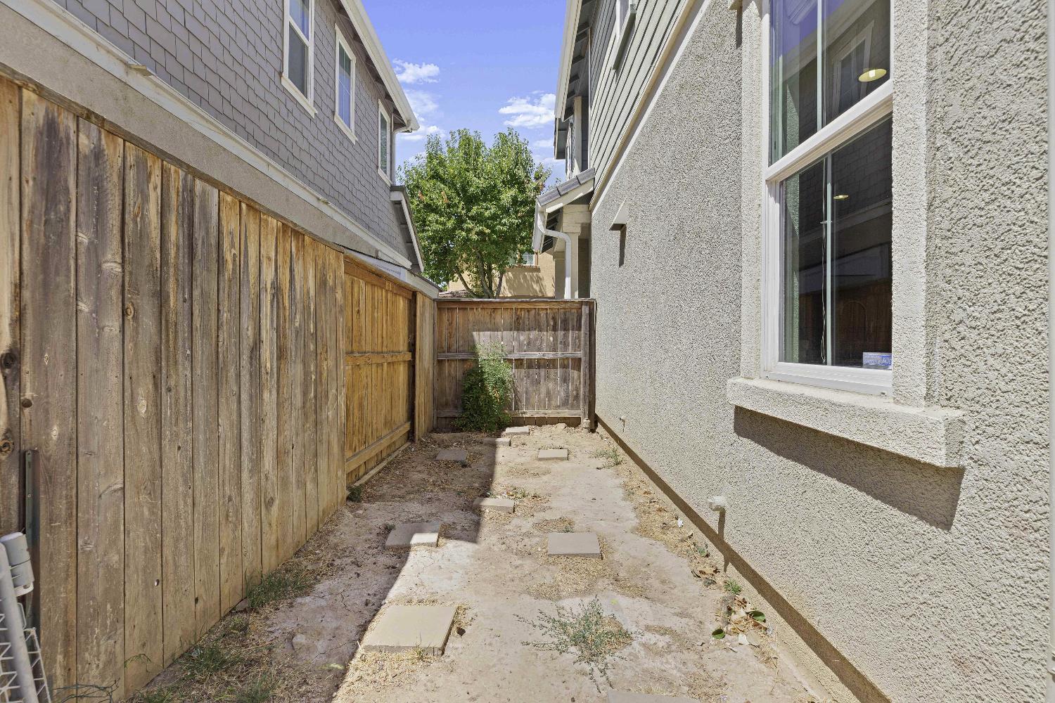 9397 Vintner Cir, Patterson, CA 95363