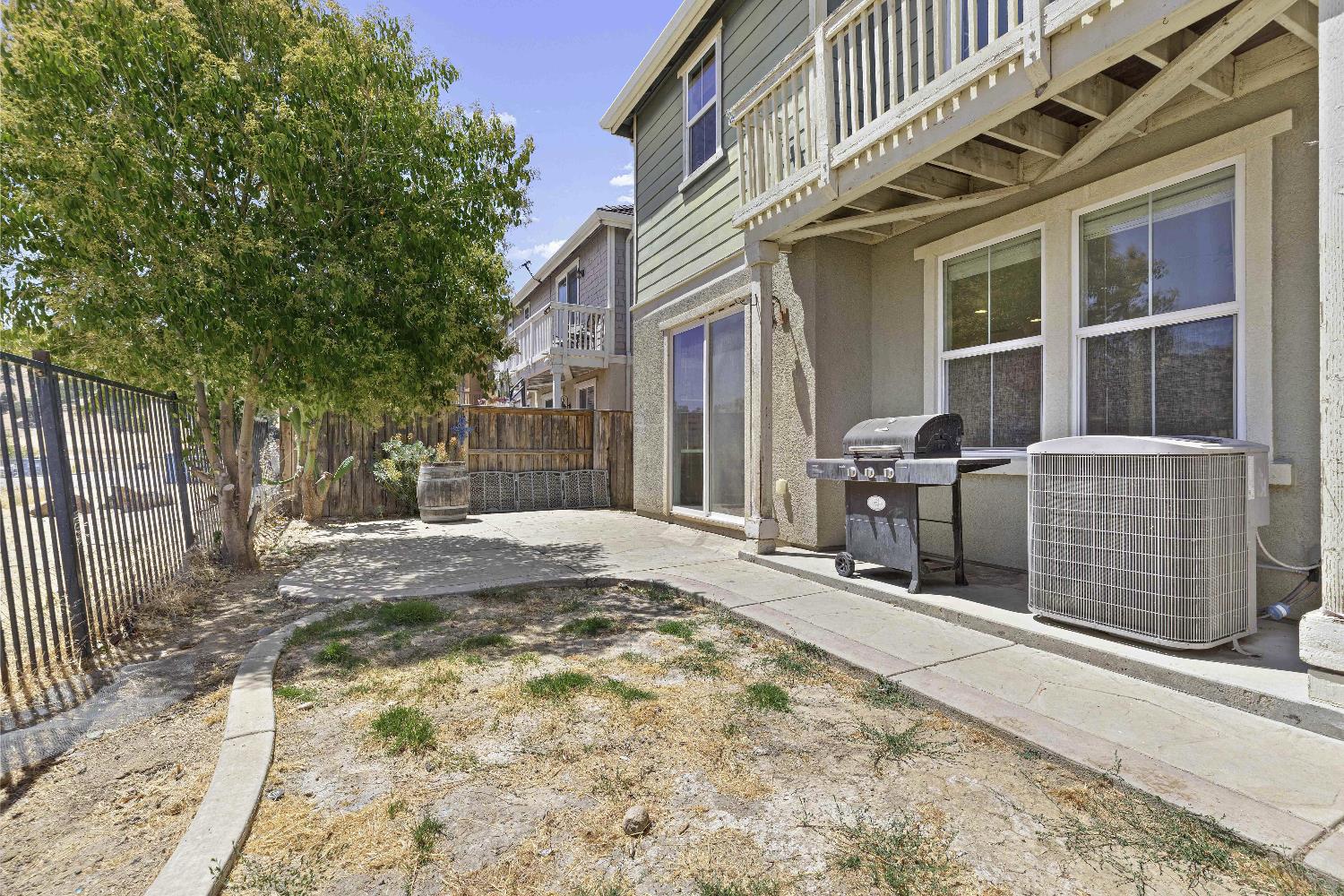 9397 Vintner Cir, Patterson, CA 95363