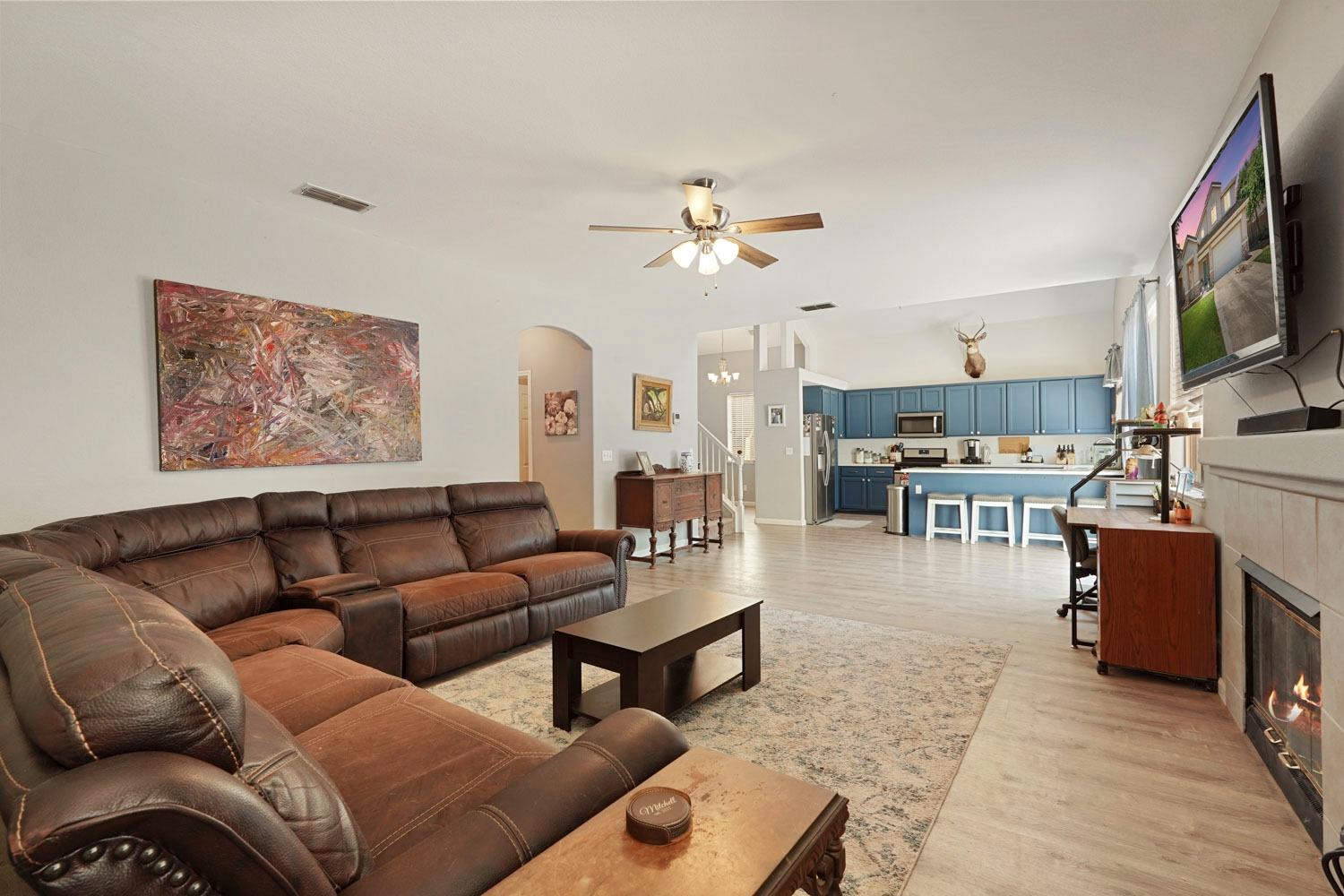 924 Dancer Way, Turlock, CA 95382