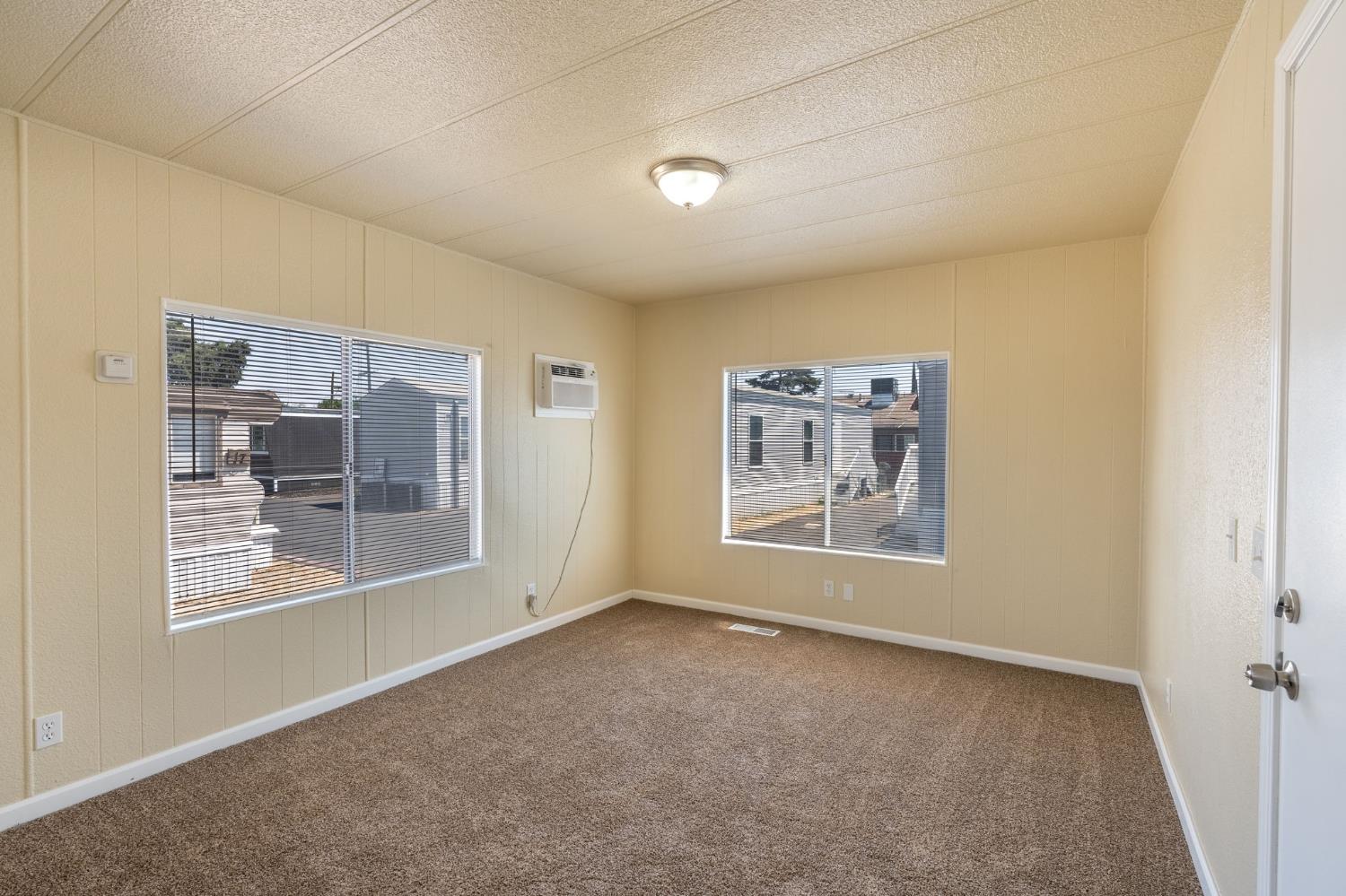 2355 Atwater Blvd #18, Atwater, CA 95301
