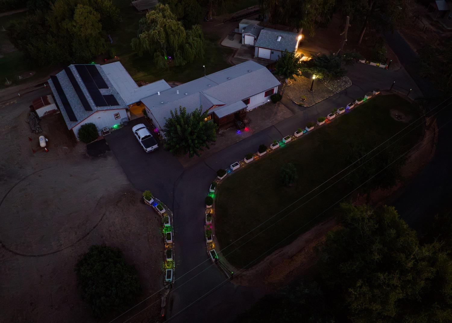 9906 Jackson Rd, Oakdale, CA 95361