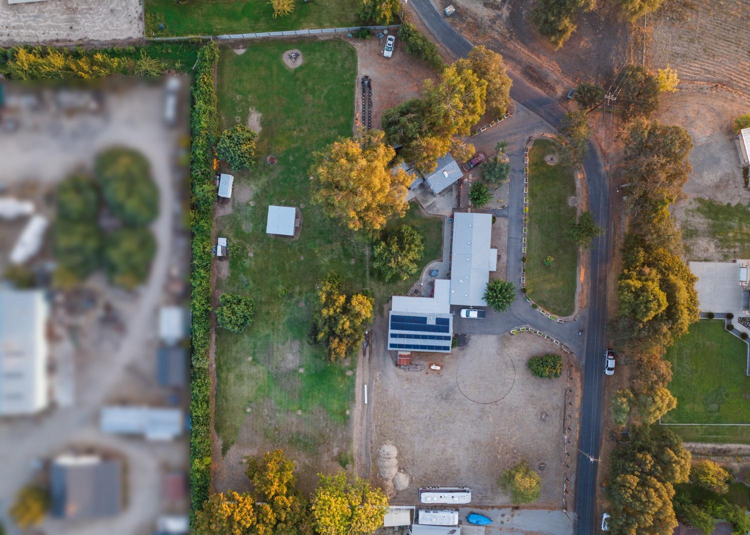 9906 Jackson Rd, Oakdale, CA 95361