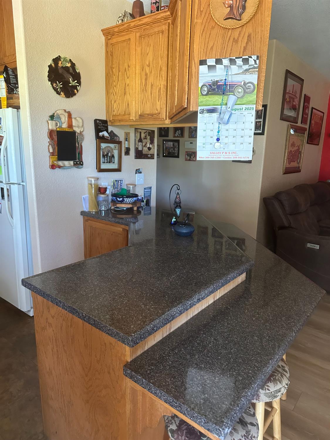 9906 Jackson Rd, Oakdale, CA 95361