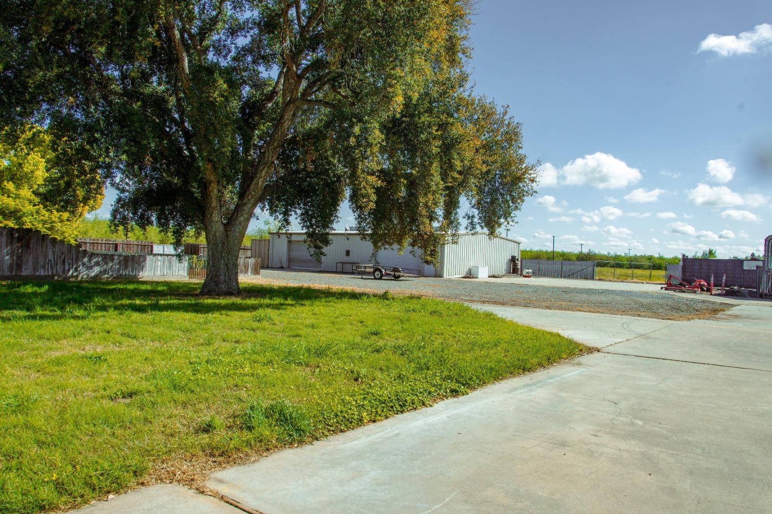 3600 E Hawkeye Ave, Turlock, CA 95380