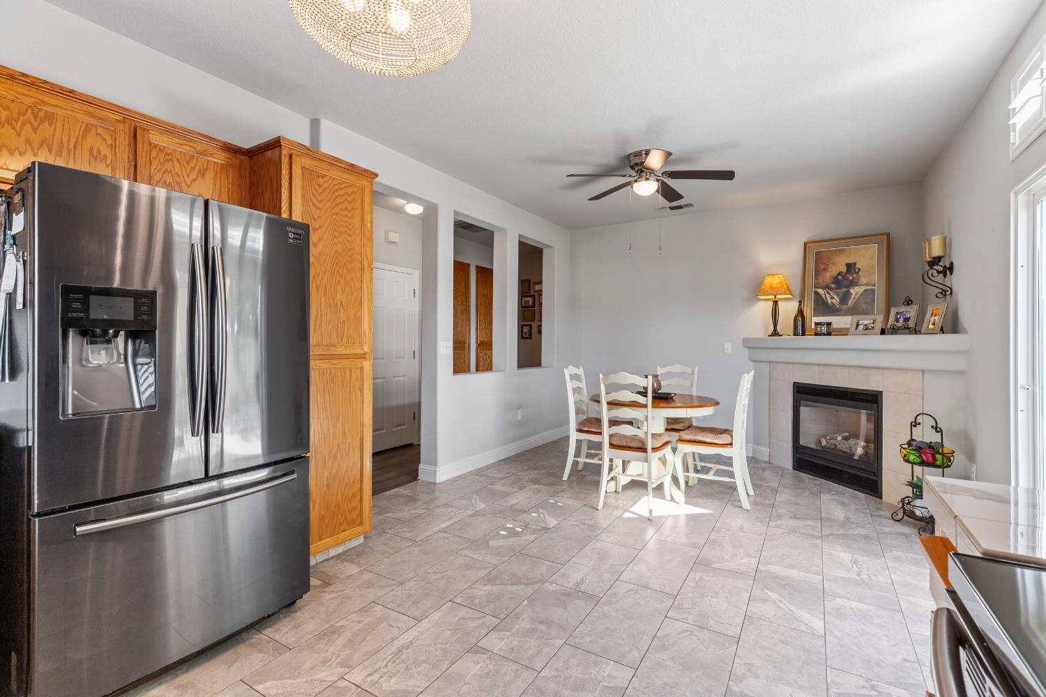 3300 Spring Garden Dr, Turlock, CA 95382