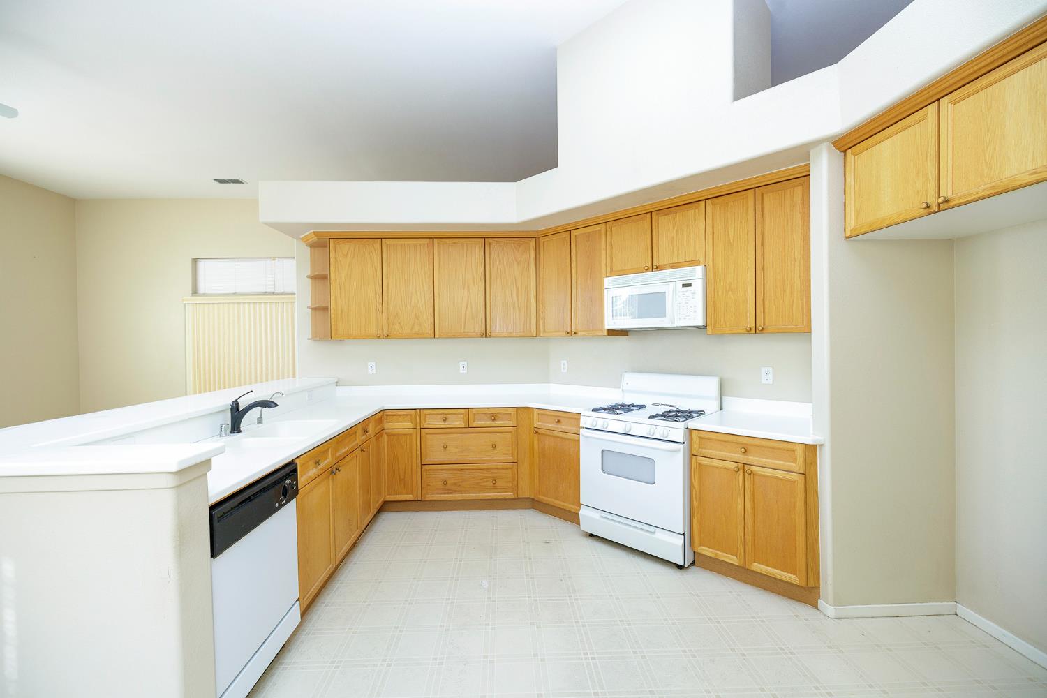 3144 La Costa Ln, Modesto, CA 95355