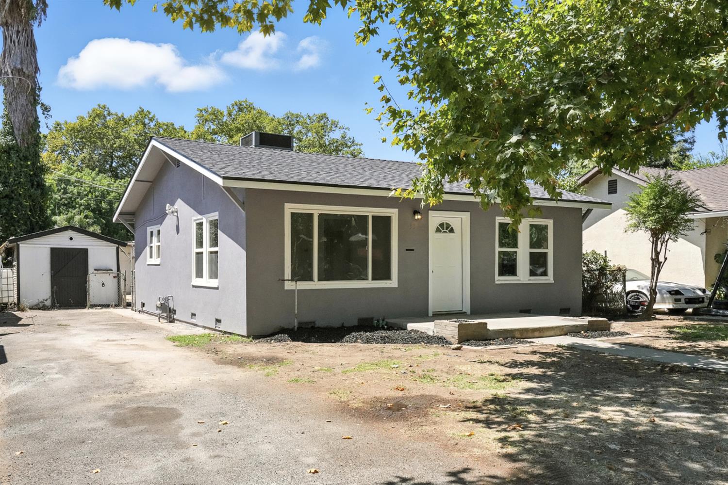 338 Yosemite Ave, Modesto, CA 95351